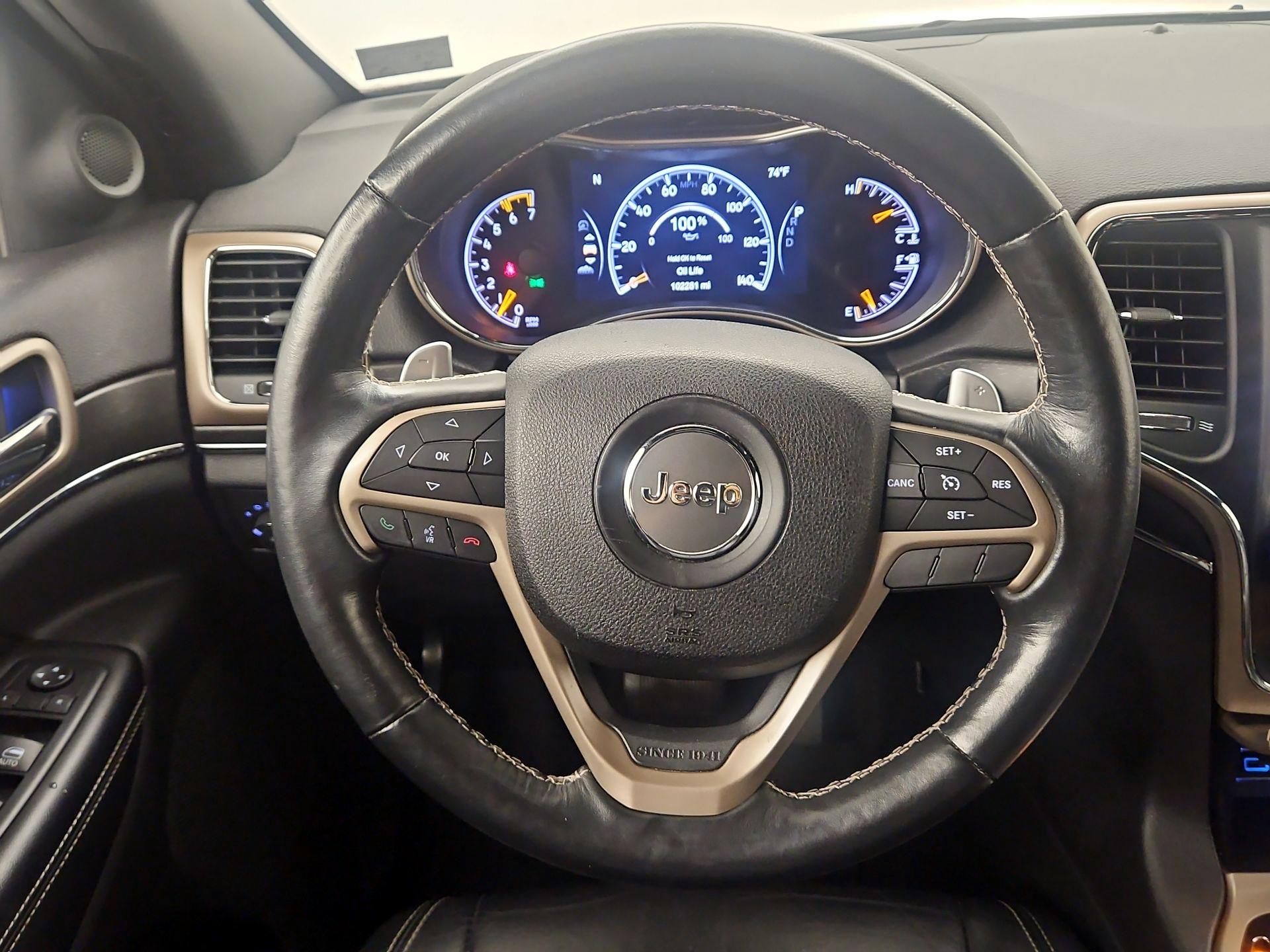 Thumbnail: 2016 Jeep Grand Cherokee - 10