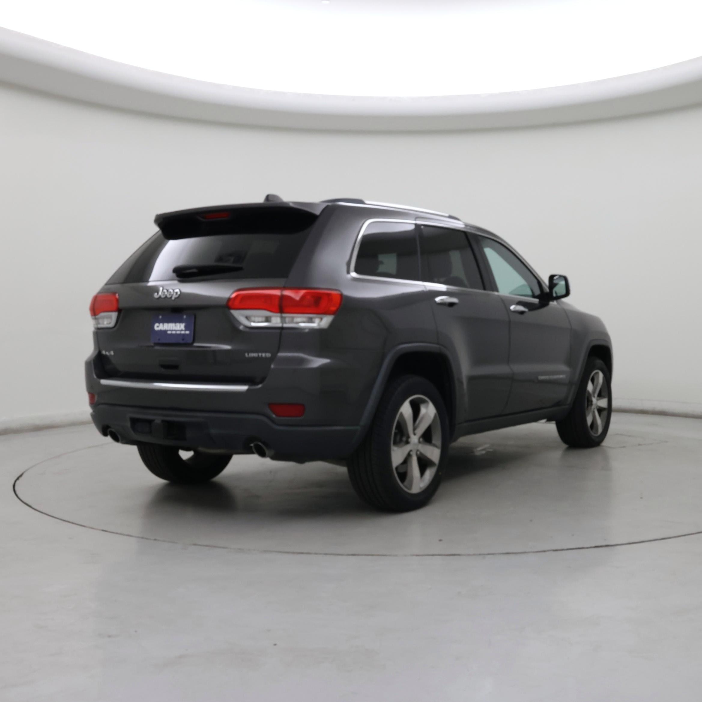 Thumbnail: 2016 Jeep Grand Cherokee - 8