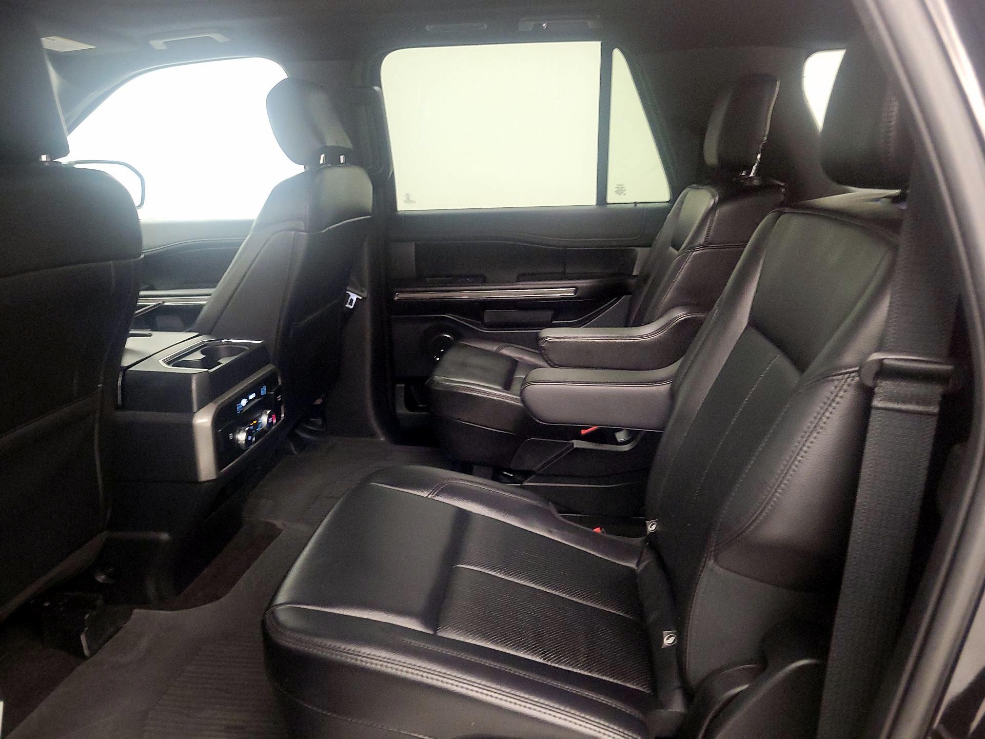 Thumbnail: 2020 Ford Expedition - 20
