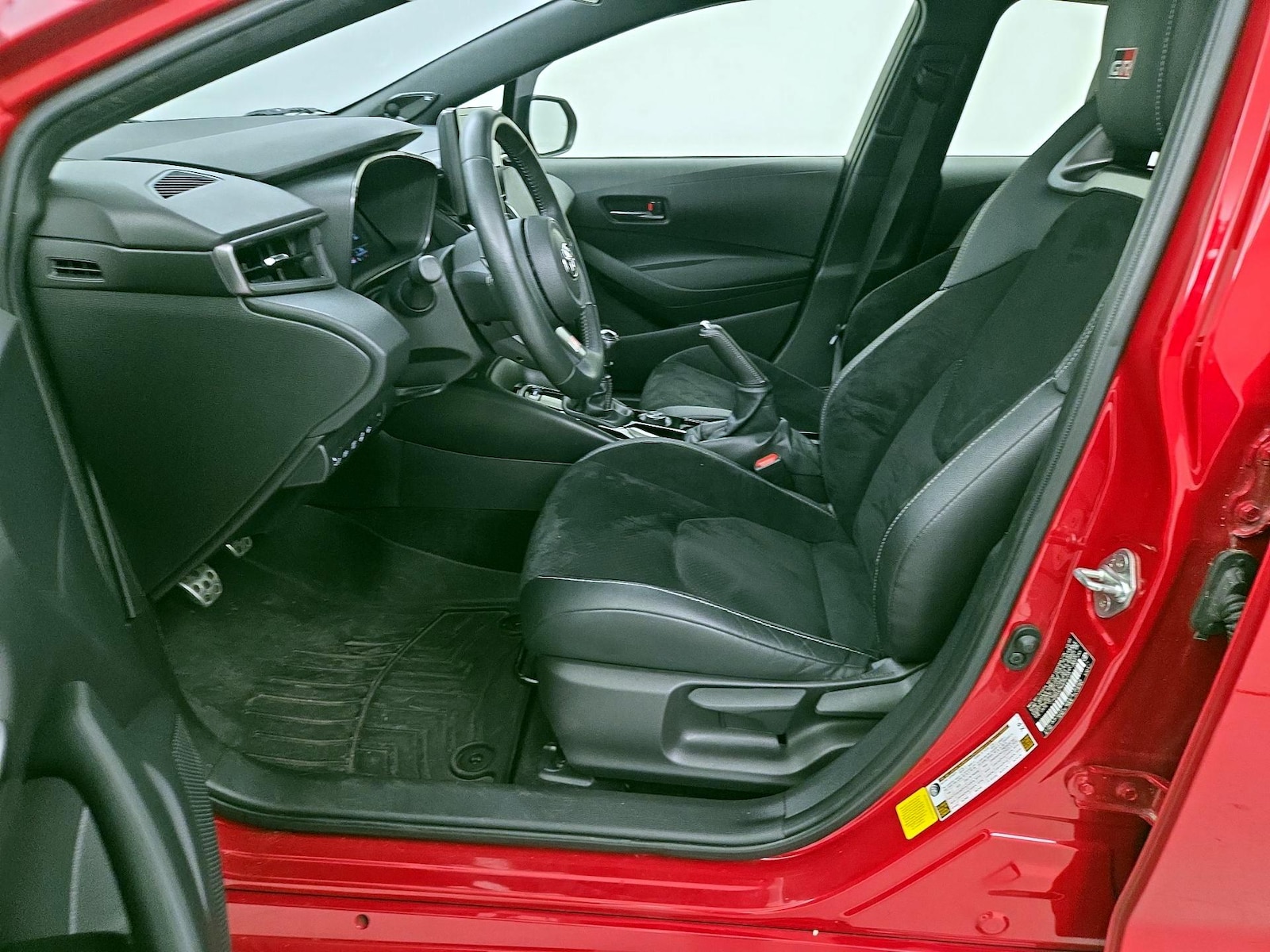 2024 Toyota GR Corolla Premium - Photo 12