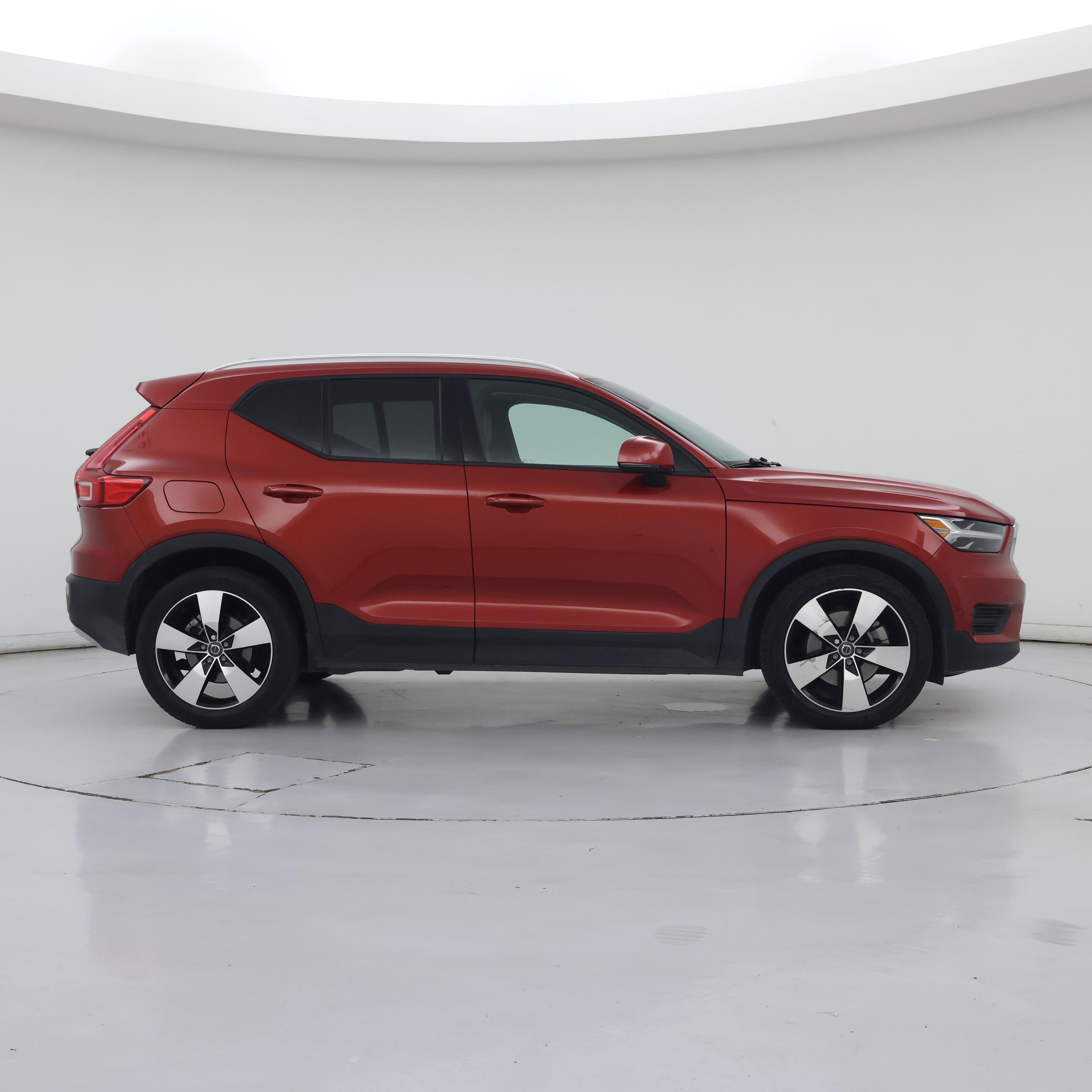 Thumbnail: 2019 Volvo XC40 - 7