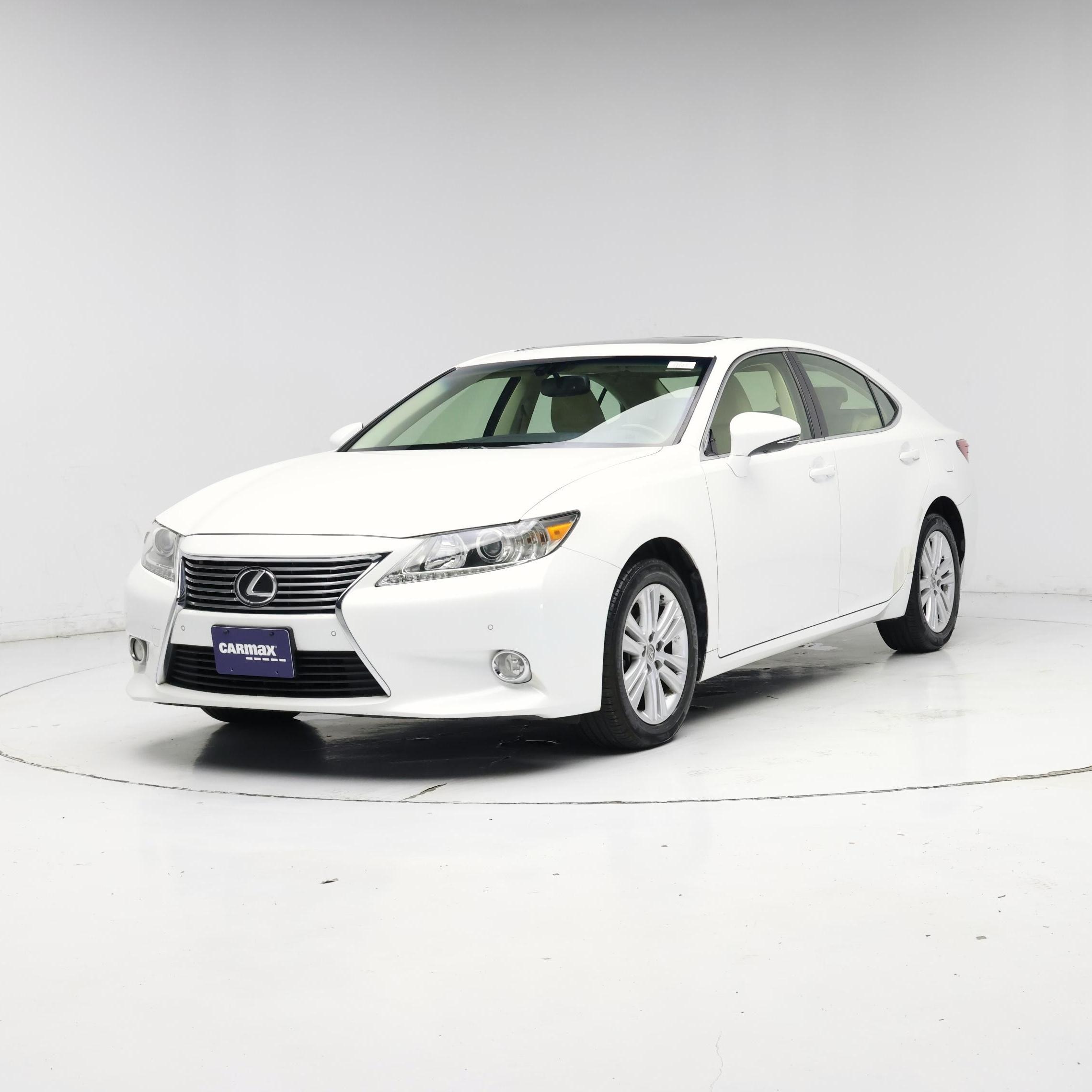 Thumbnail: 2014 Lexus ES - 4
