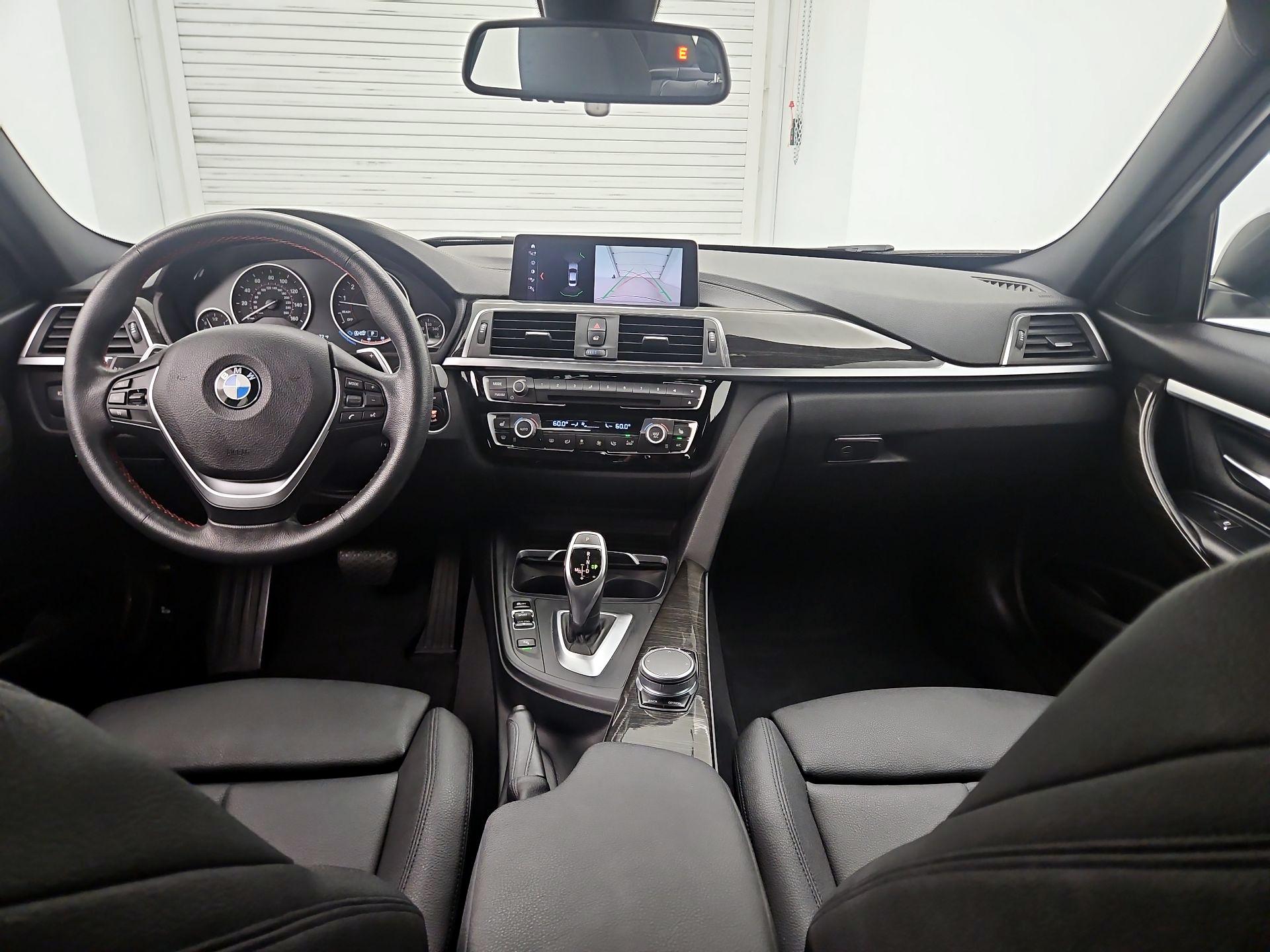 Thumbnail: 2018 BMW 3 Series - 9
