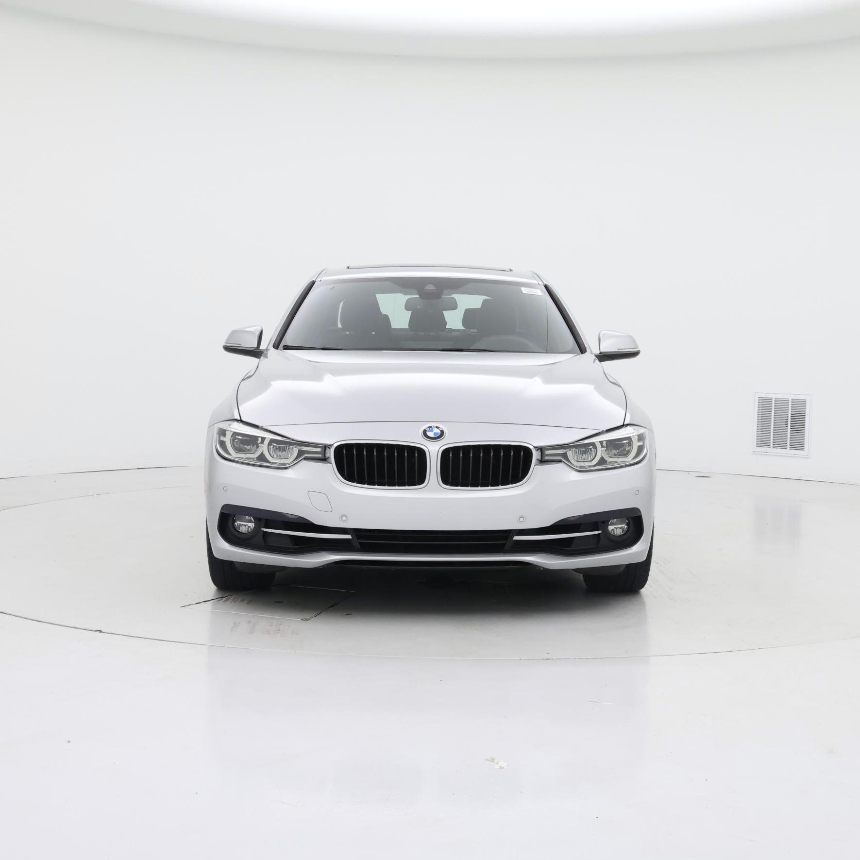 Thumbnail: 2018 BMW 3 Series - 5