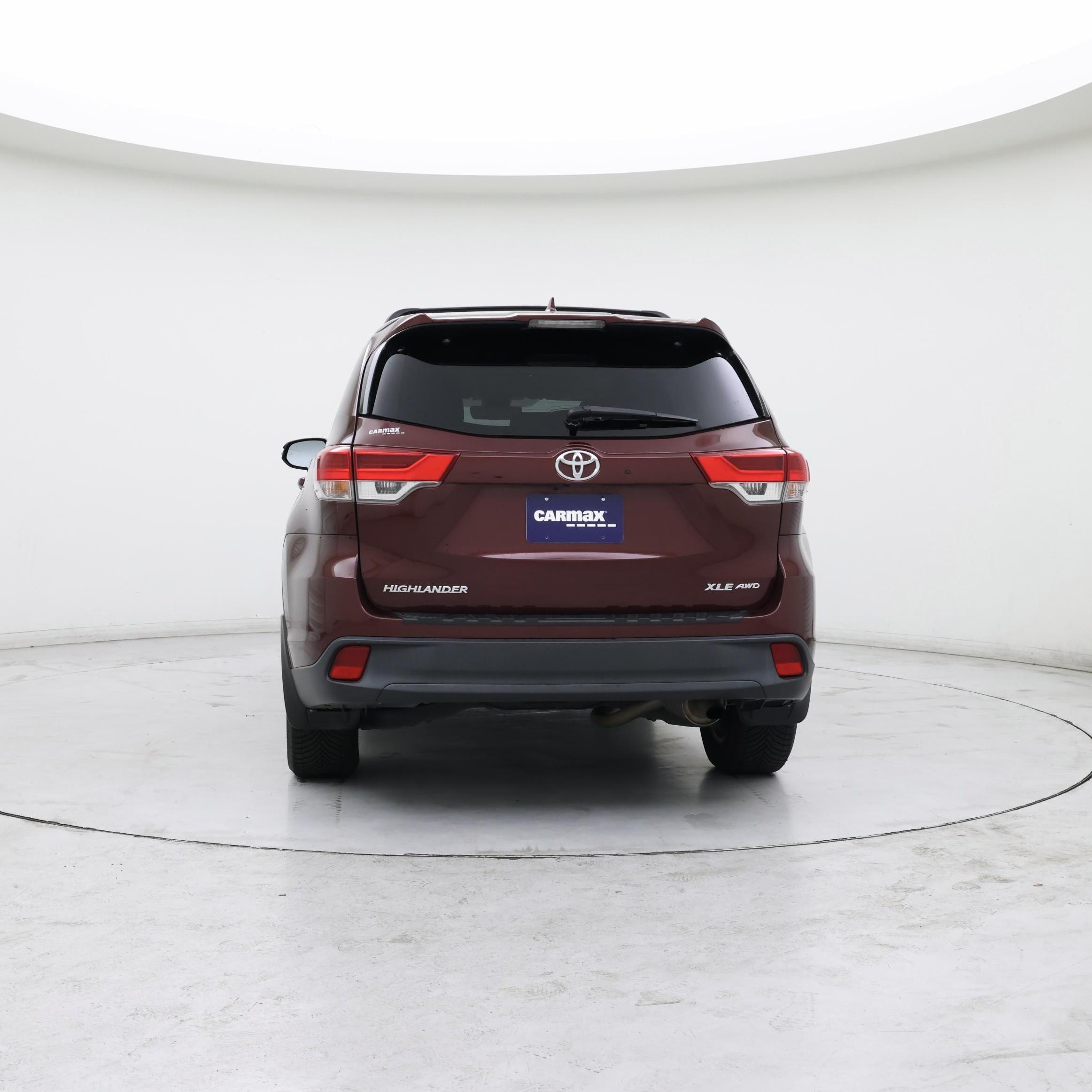 Thumbnail: 2017 Toyota Highlander - 6