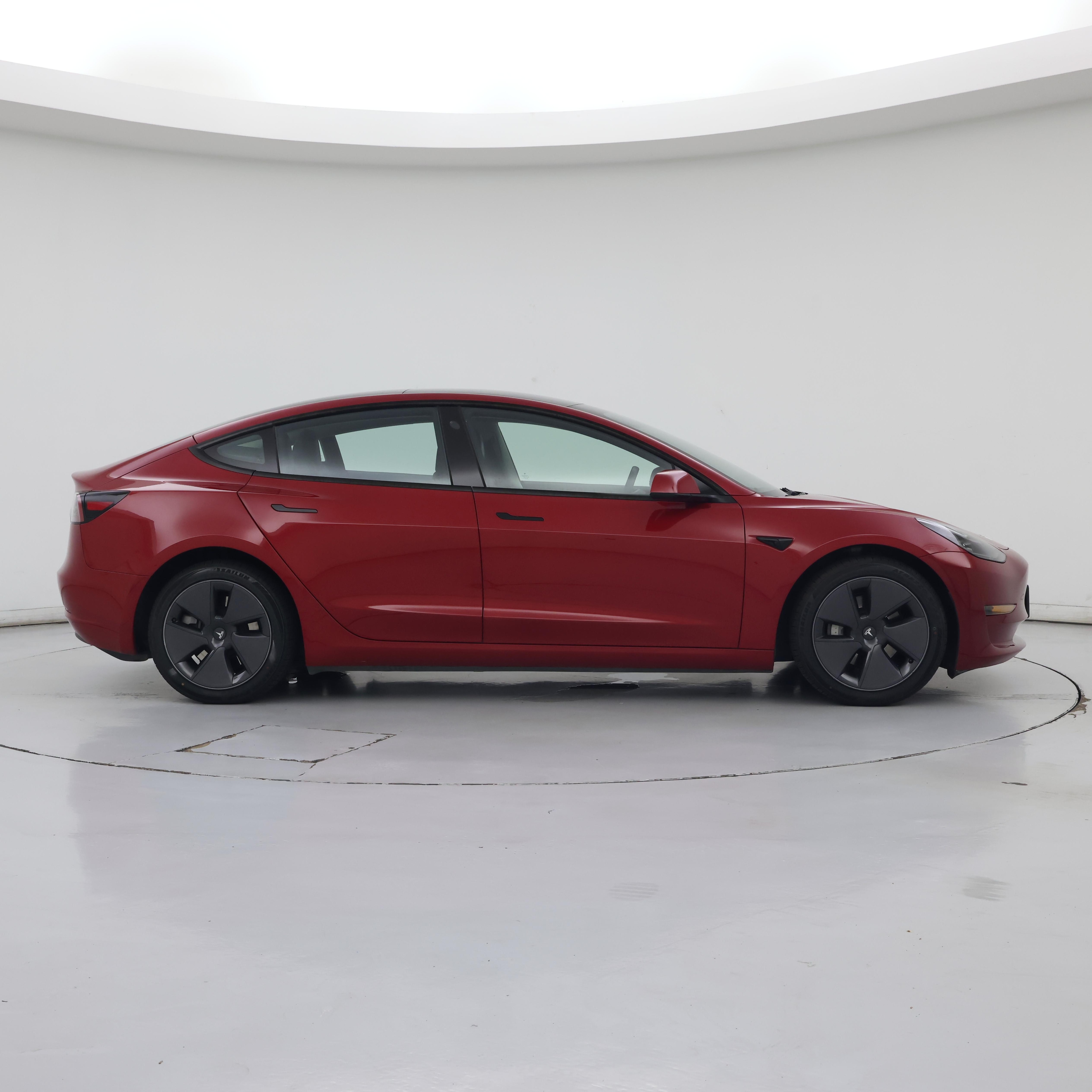 Thumbnail: 2023 Tesla Model 3 - 7