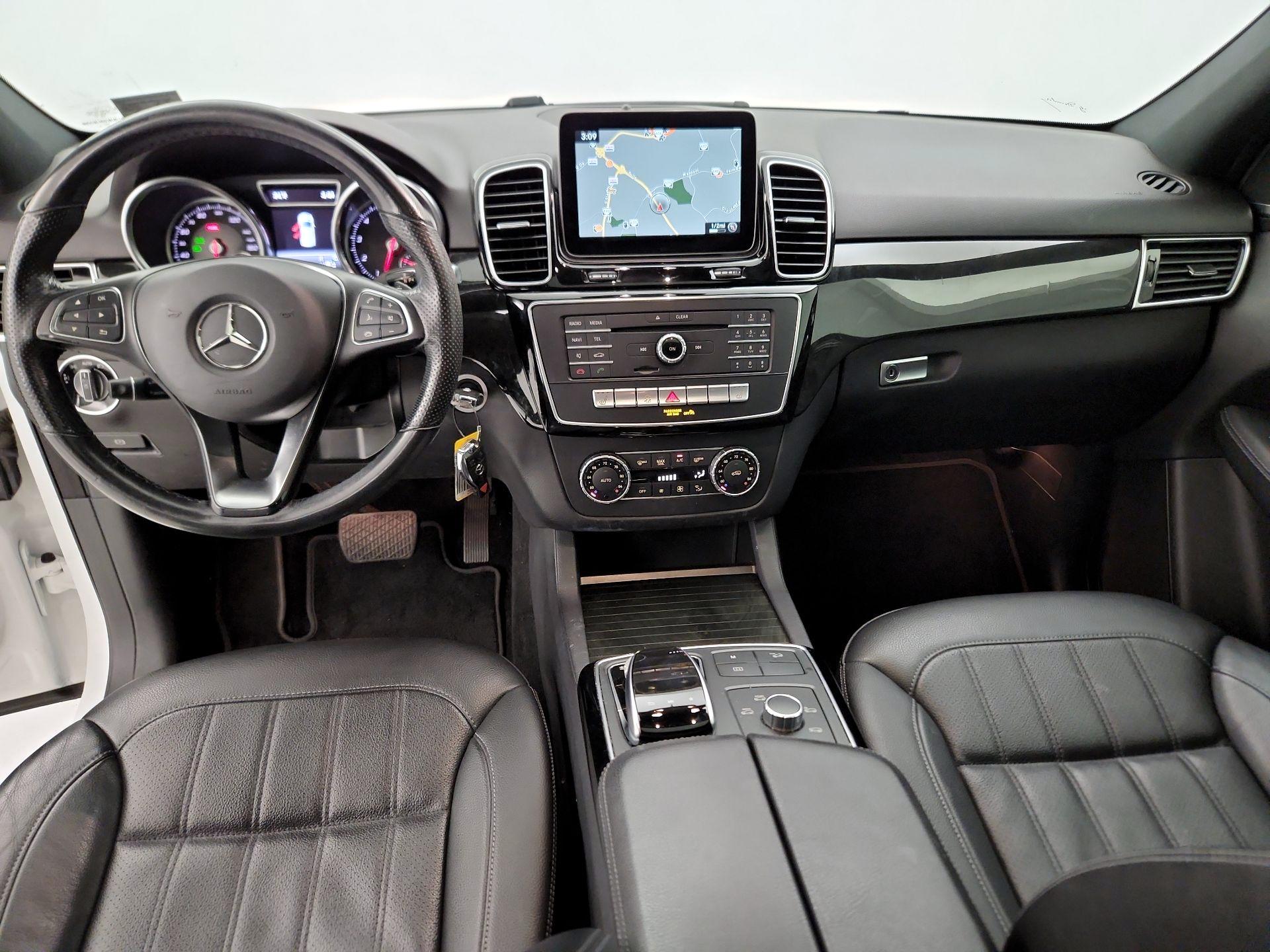 Thumbnail: 2018 Mercedes-Benz GLE - 9