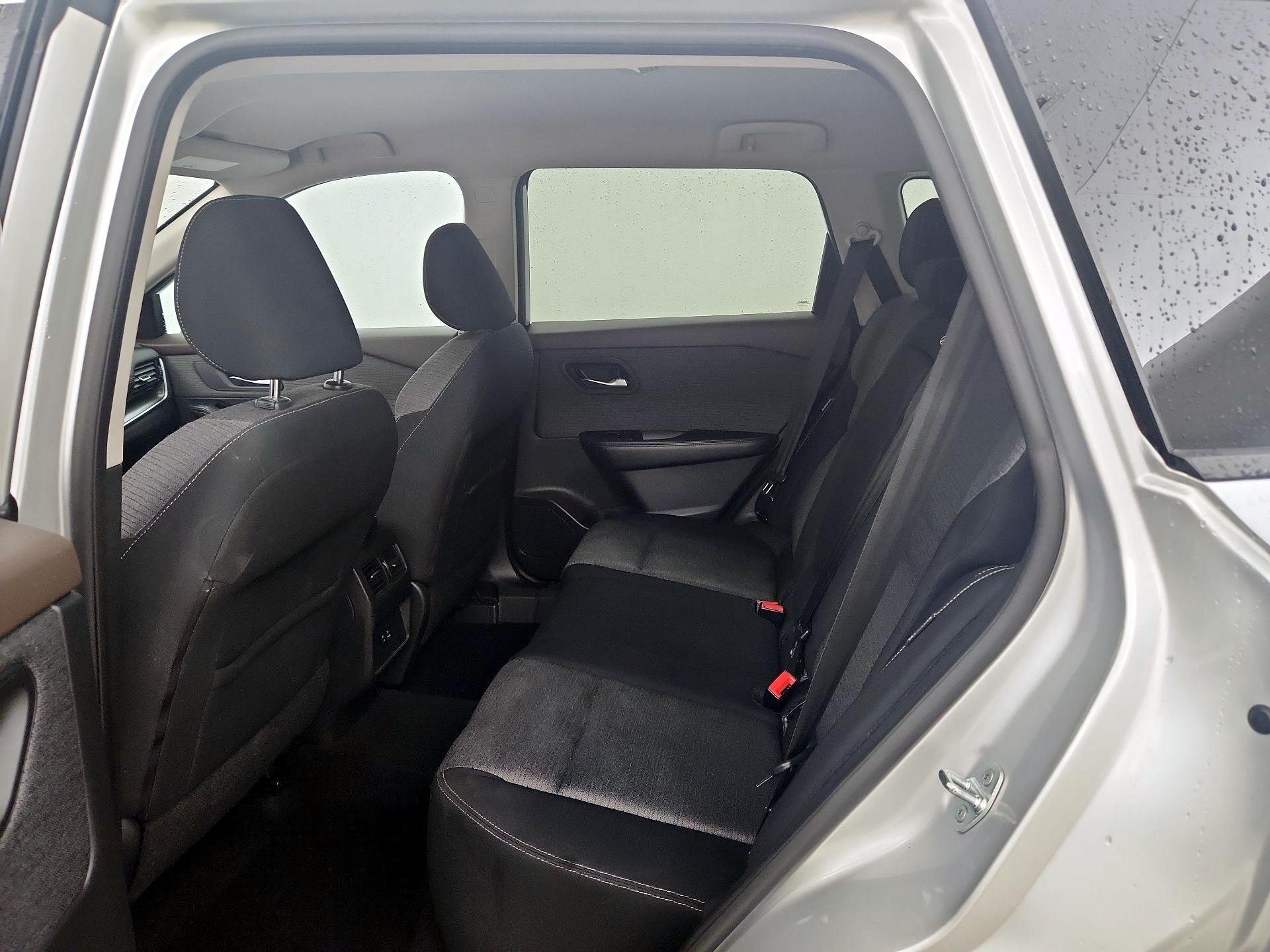 Thumbnail: 2021 Nissan Rogue - 19