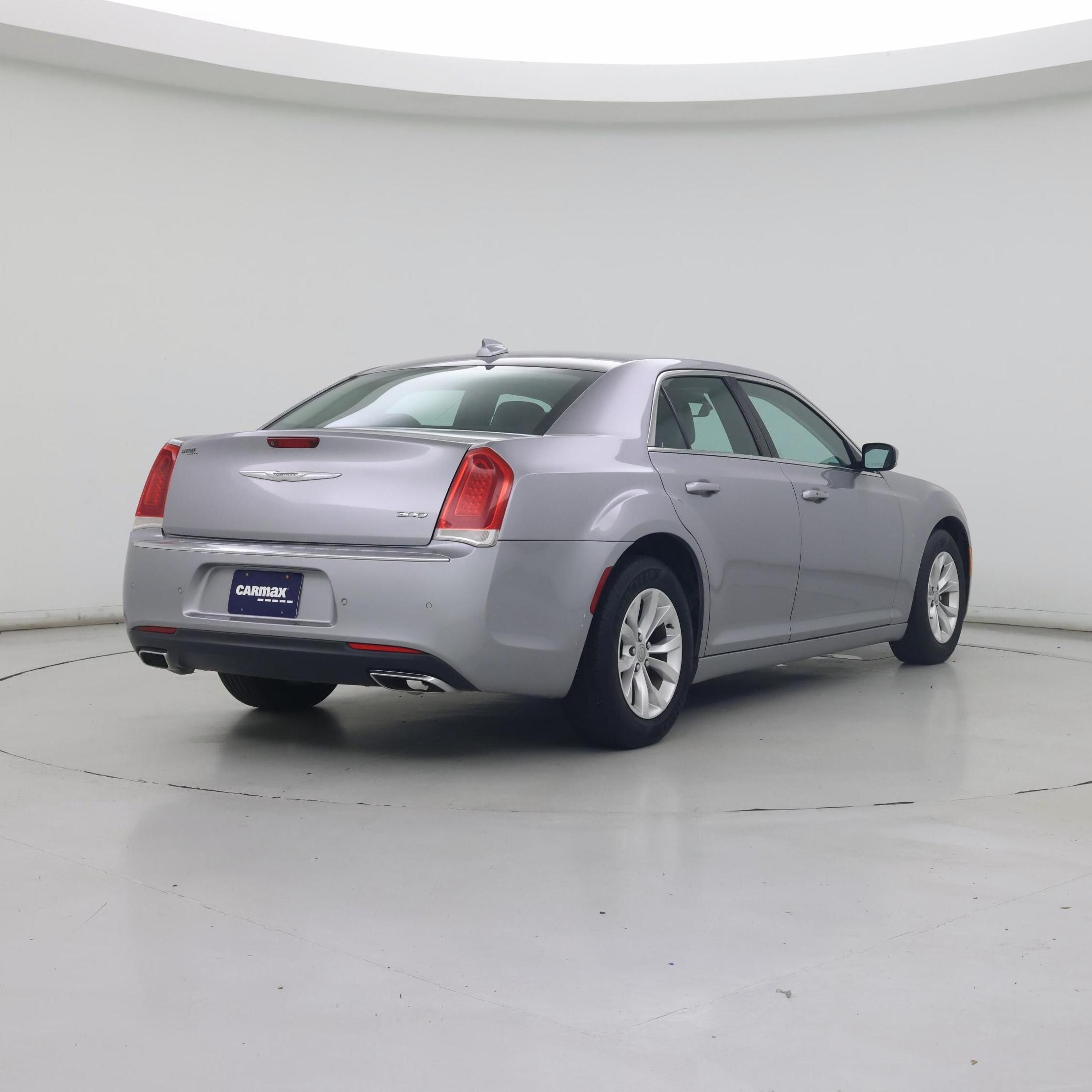 Thumbnail: 2015 Chrysler 300 - 8