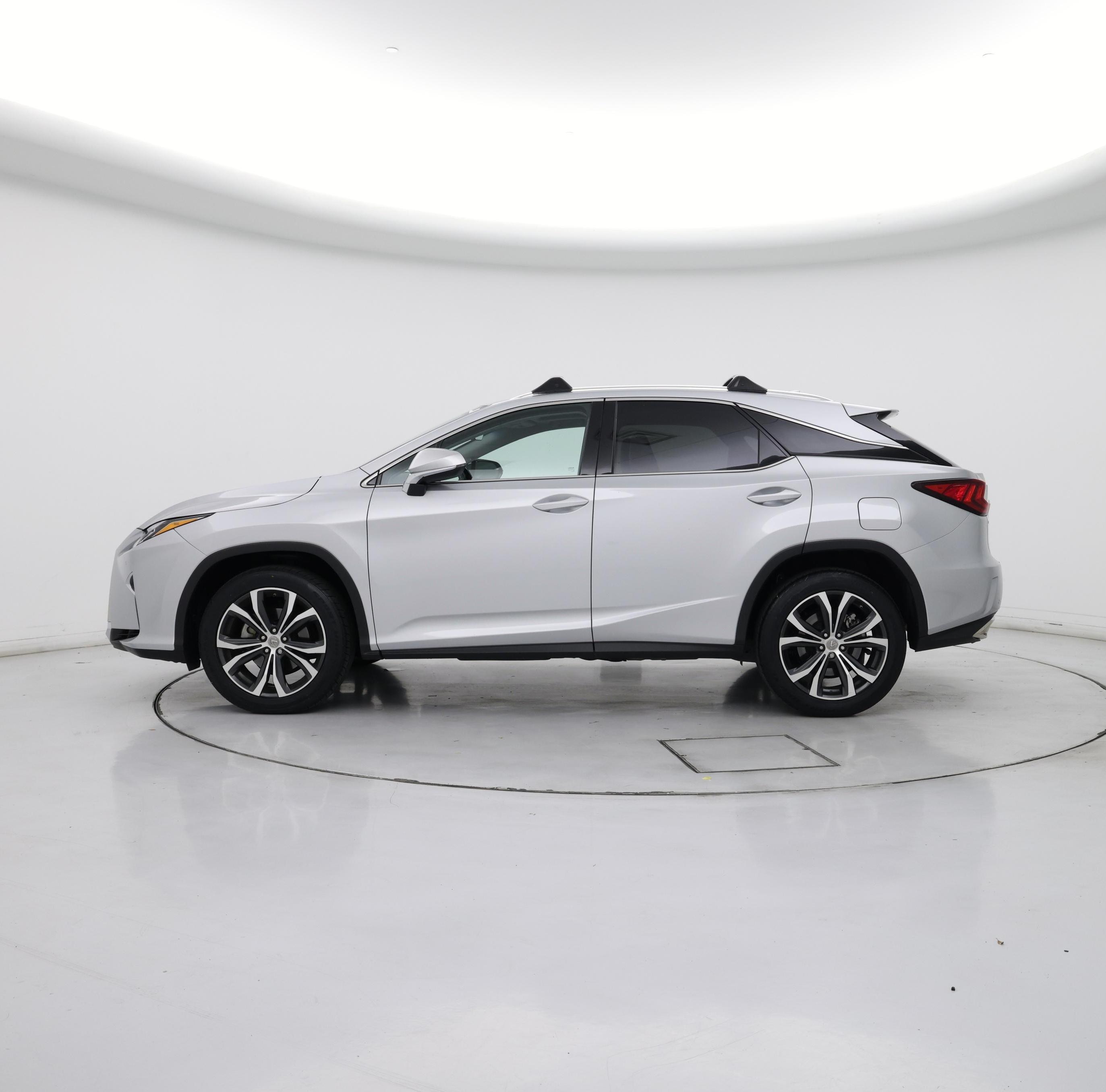 Thumbnail: 2017 Lexus RX - 3