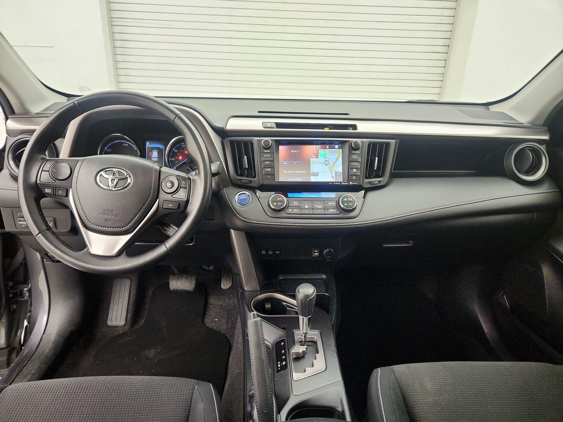 Thumbnail: 2016 Toyota RAV4 - 9