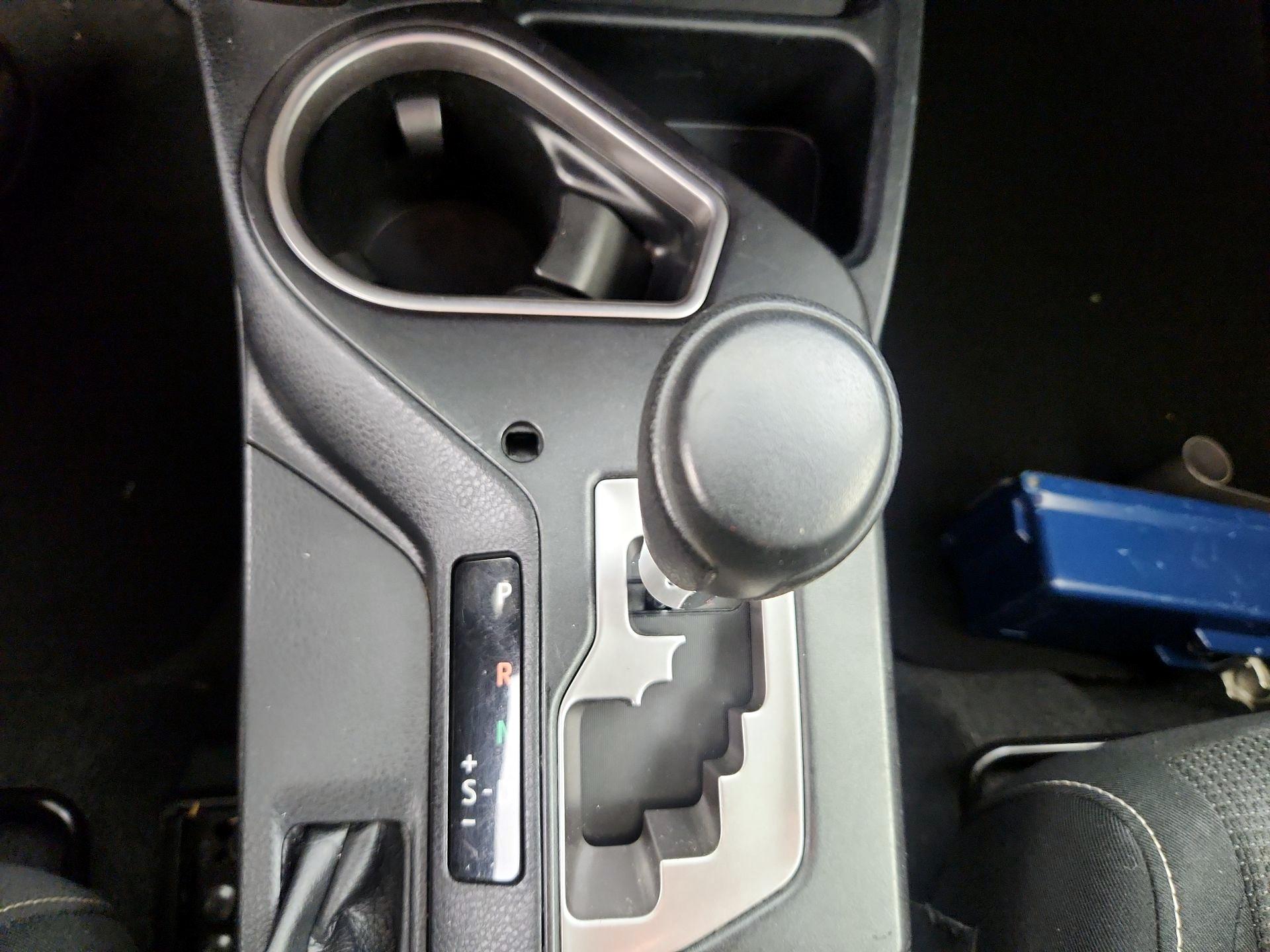Thumbnail: 2016 Toyota RAV4 - 18