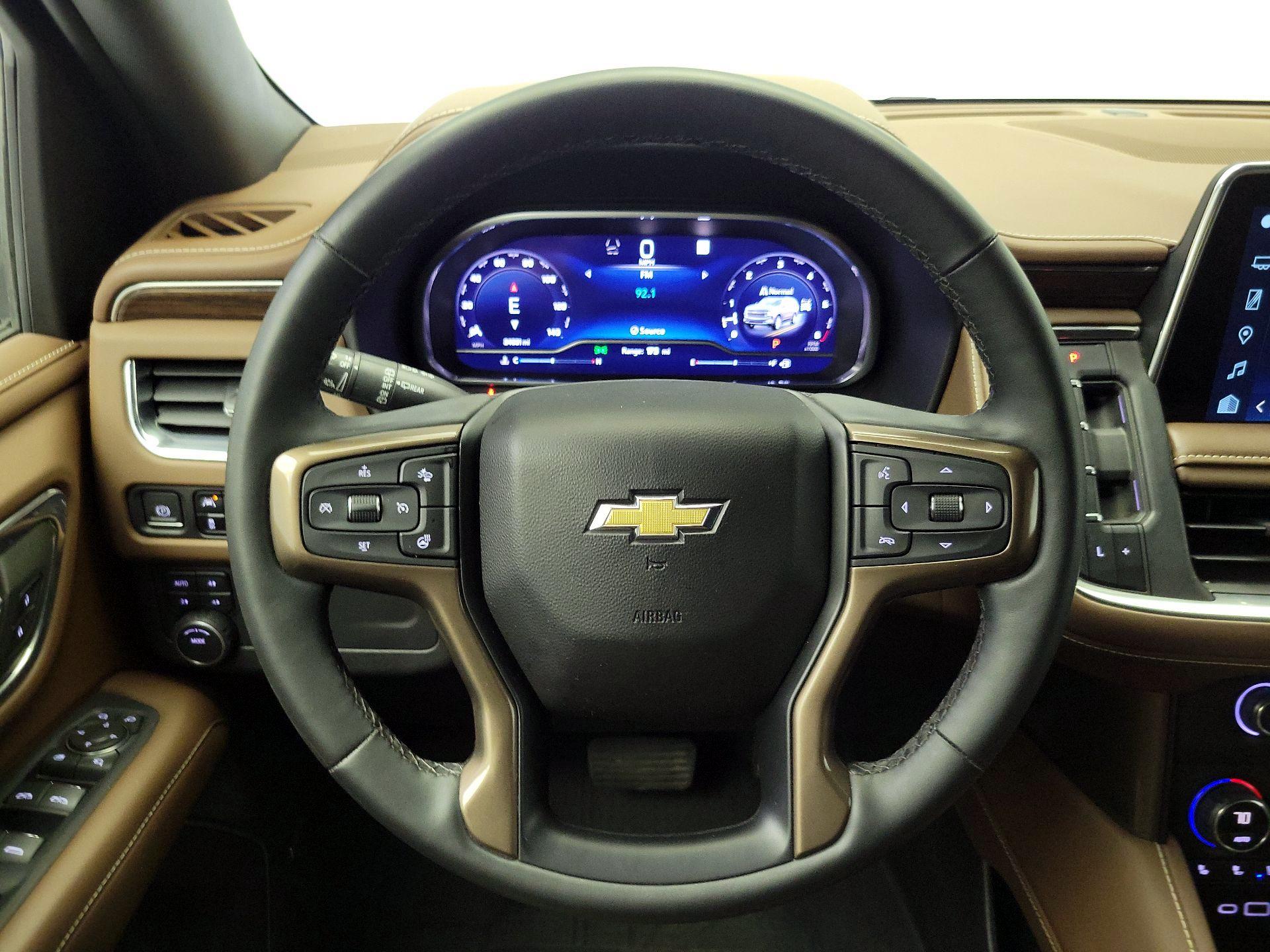 Thumbnail: 2023 Chevrolet Tahoe - 10