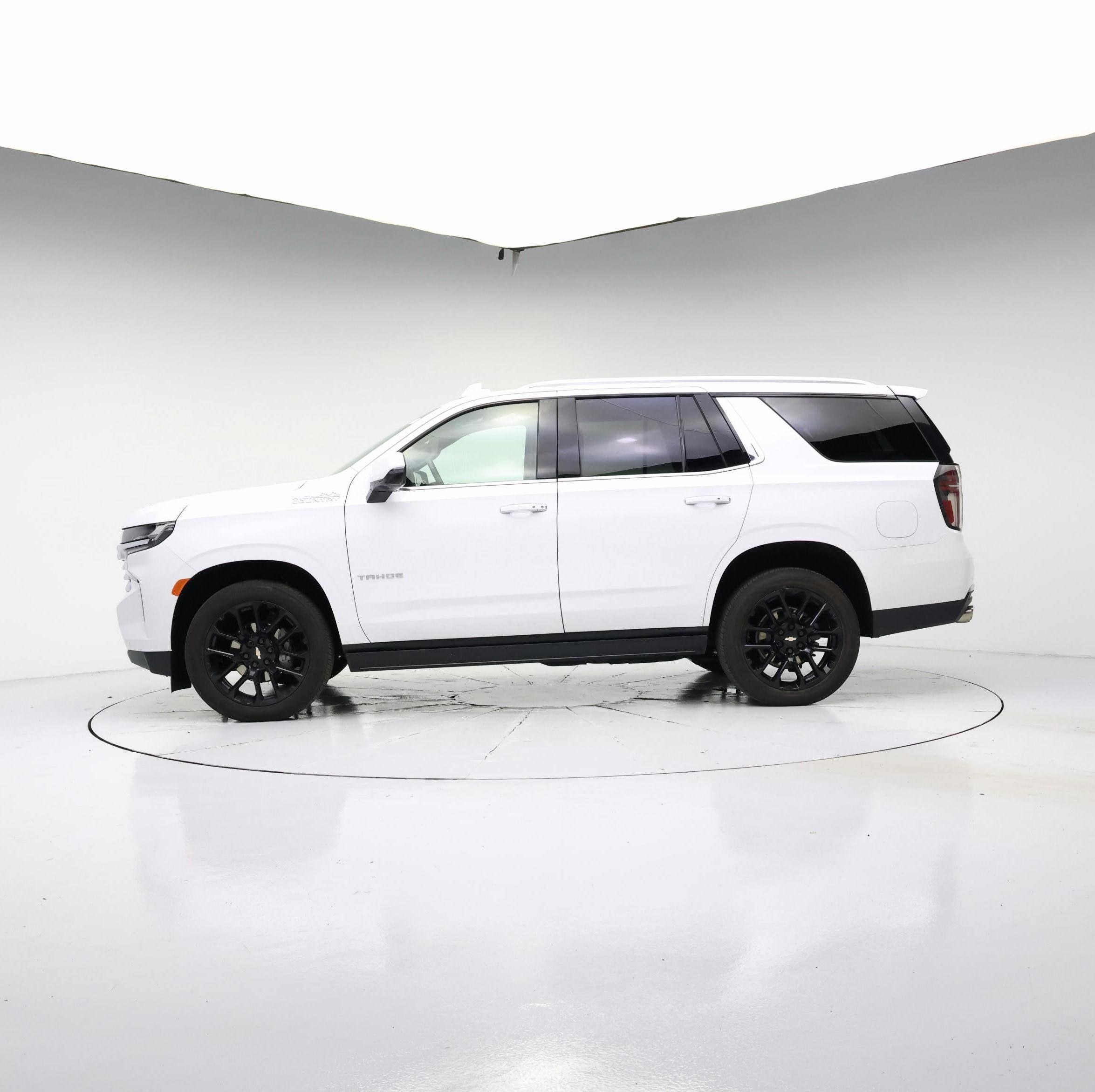 Thumbnail: 2023 Chevrolet Tahoe - 3