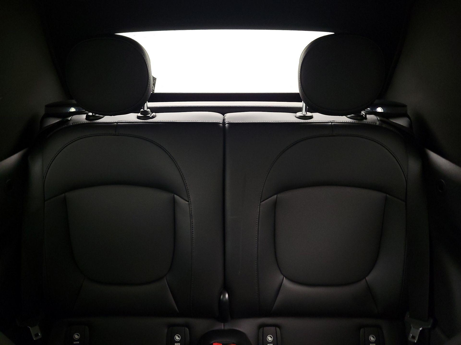 Thumbnail: 2018 MINI Cooper - 19