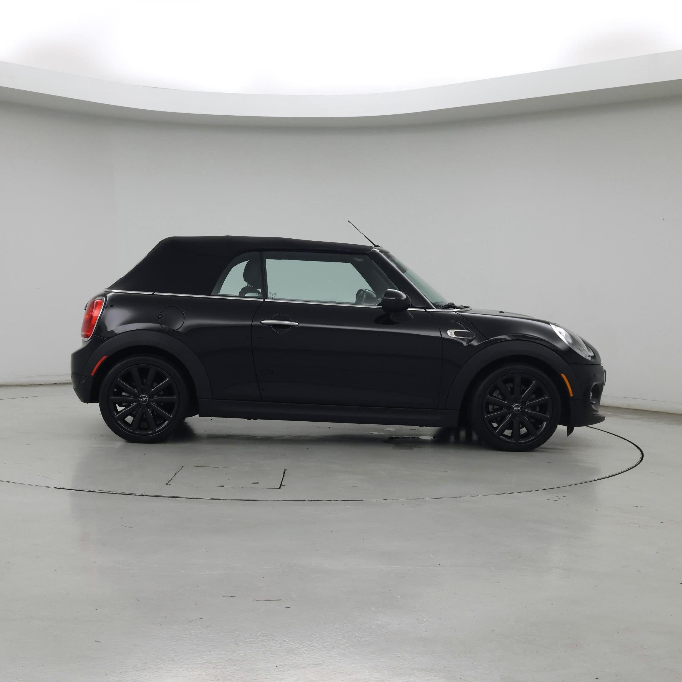 Thumbnail: 2018 MINI Cooper - 7
