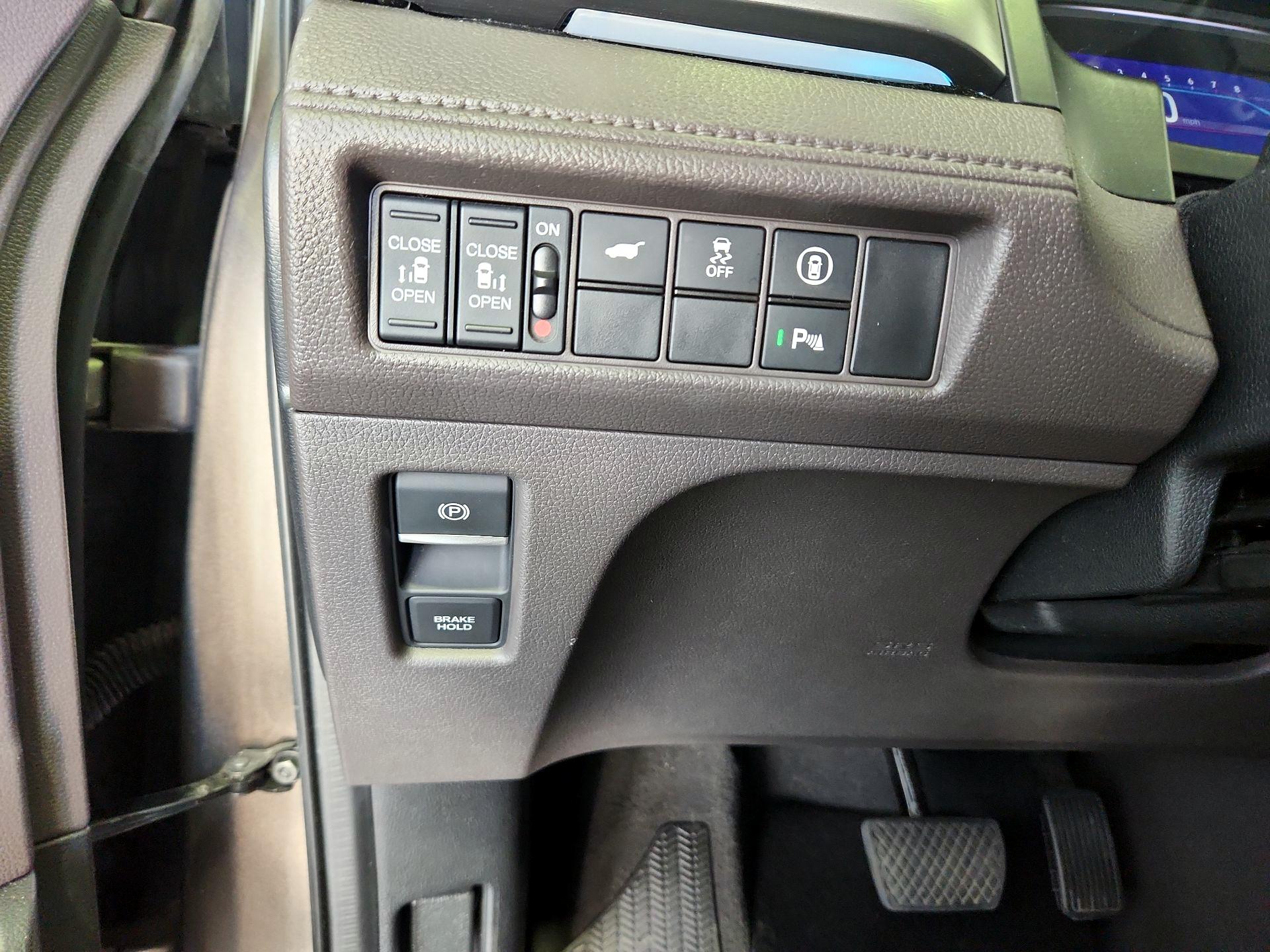 Thumbnail: 2022 Honda Odyssey - 13