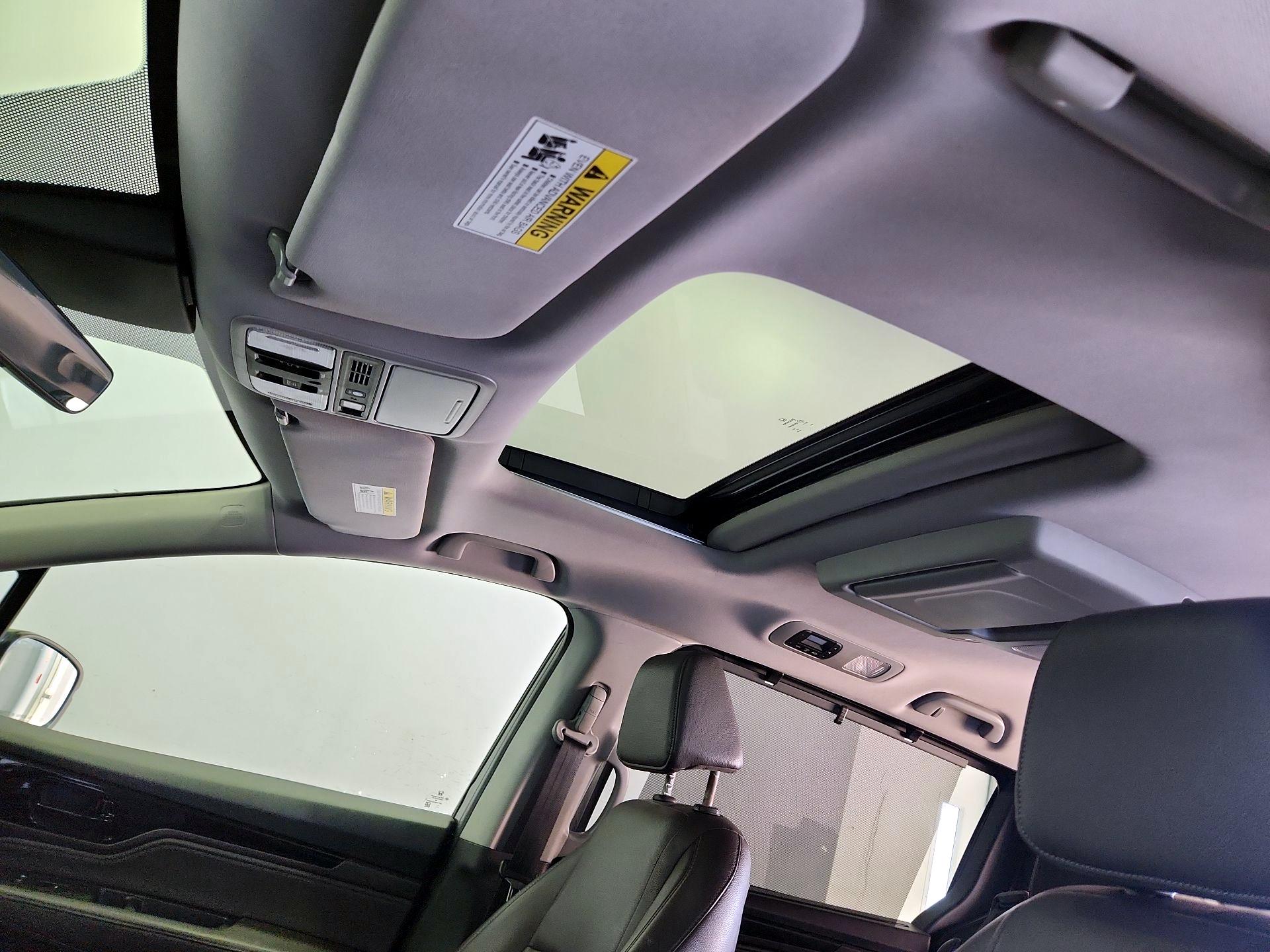 Thumbnail: 2022 Honda Odyssey - 20