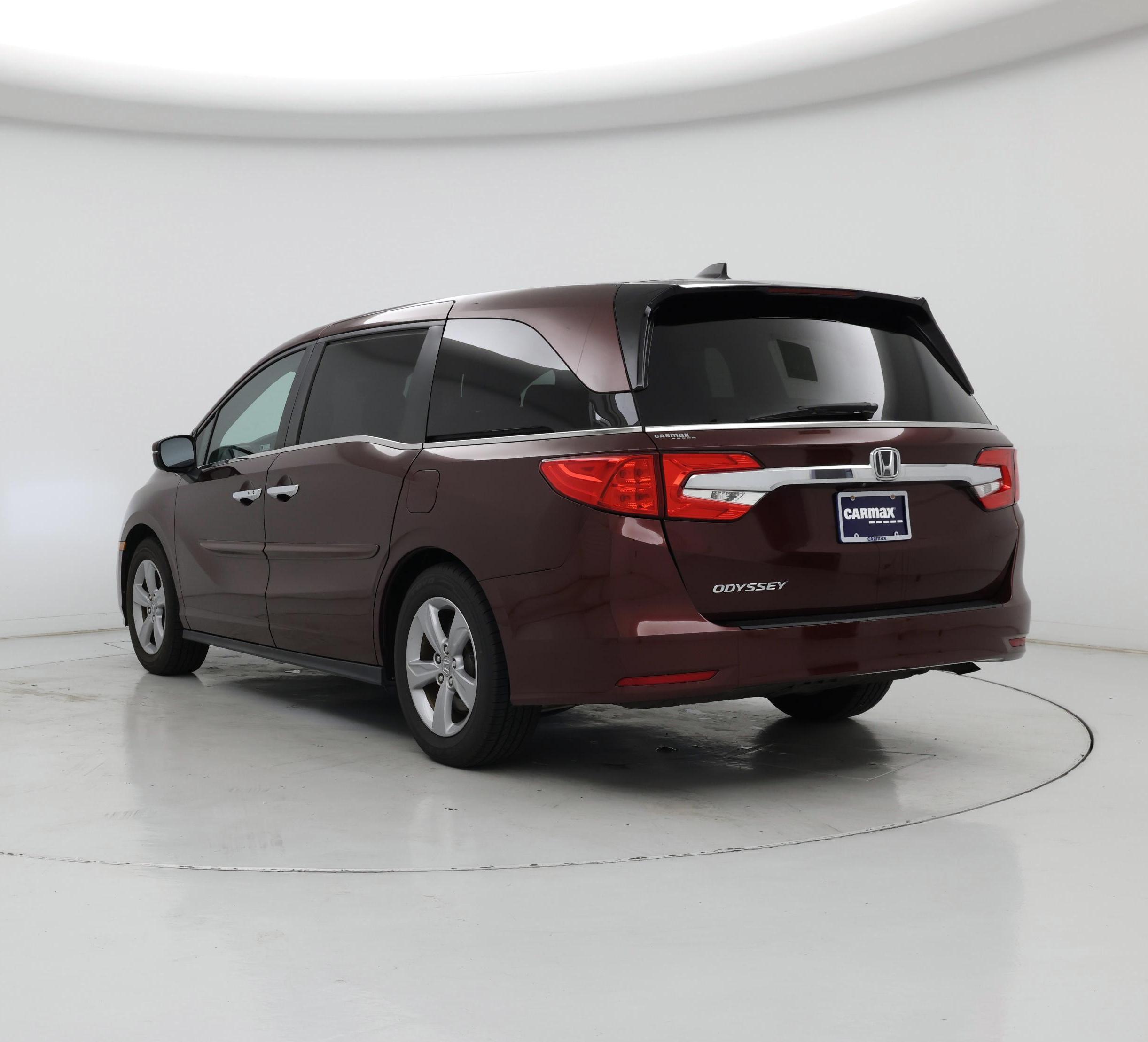 Thumbnail: 2019 Honda Odyssey - 2