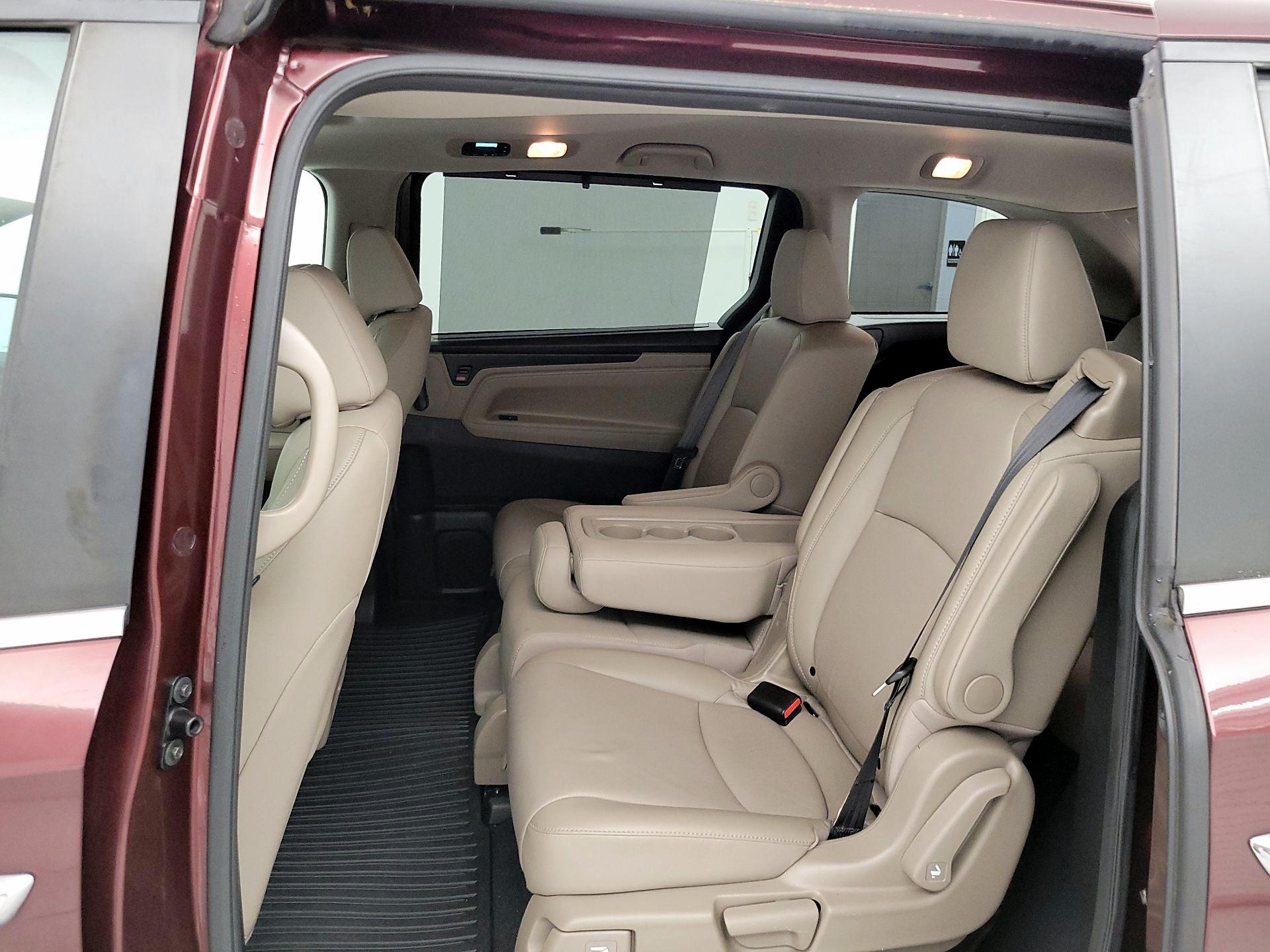 Thumbnail: 2019 Honda Odyssey - 20