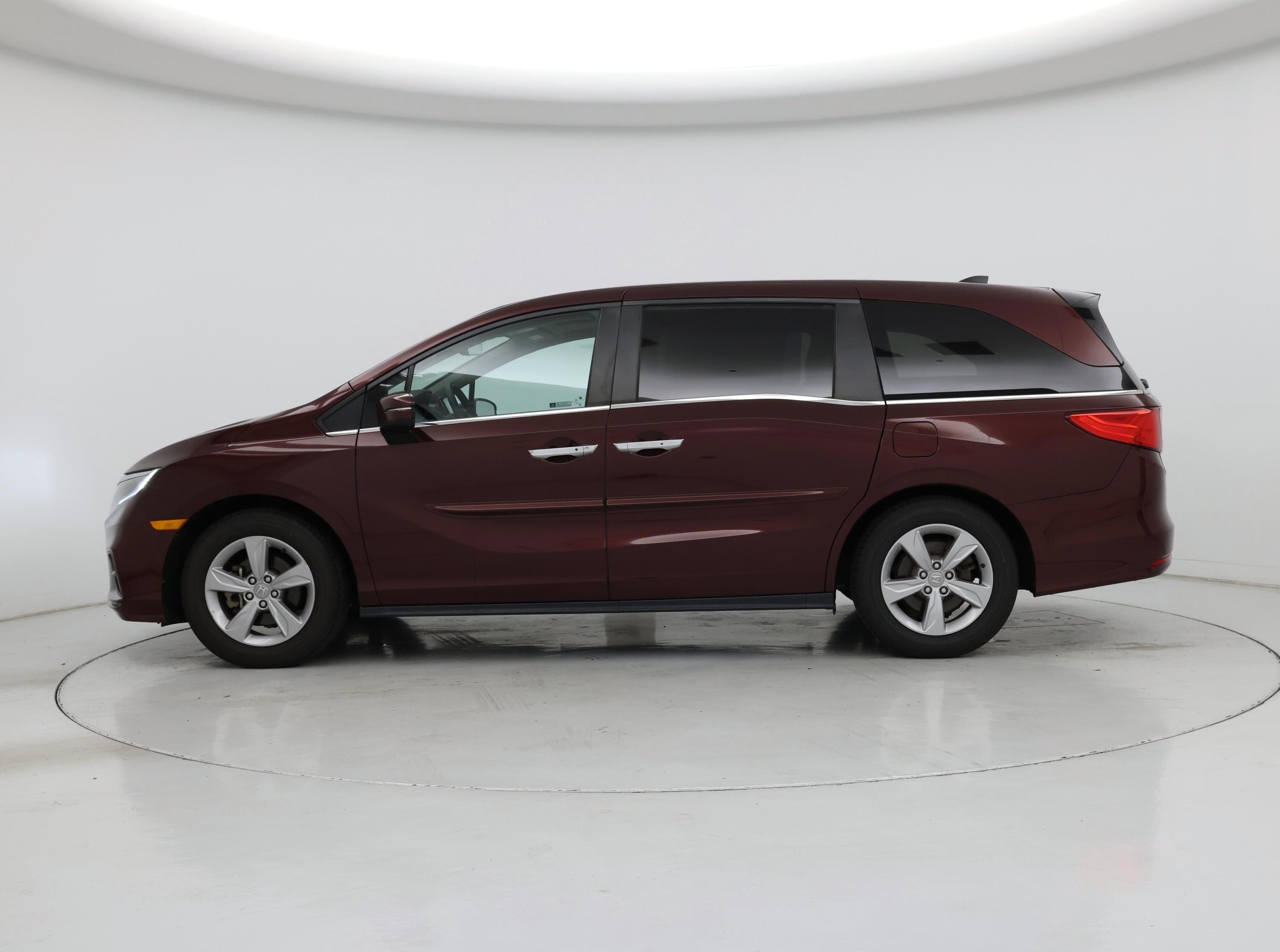 Thumbnail: 2019 Honda Odyssey - 3