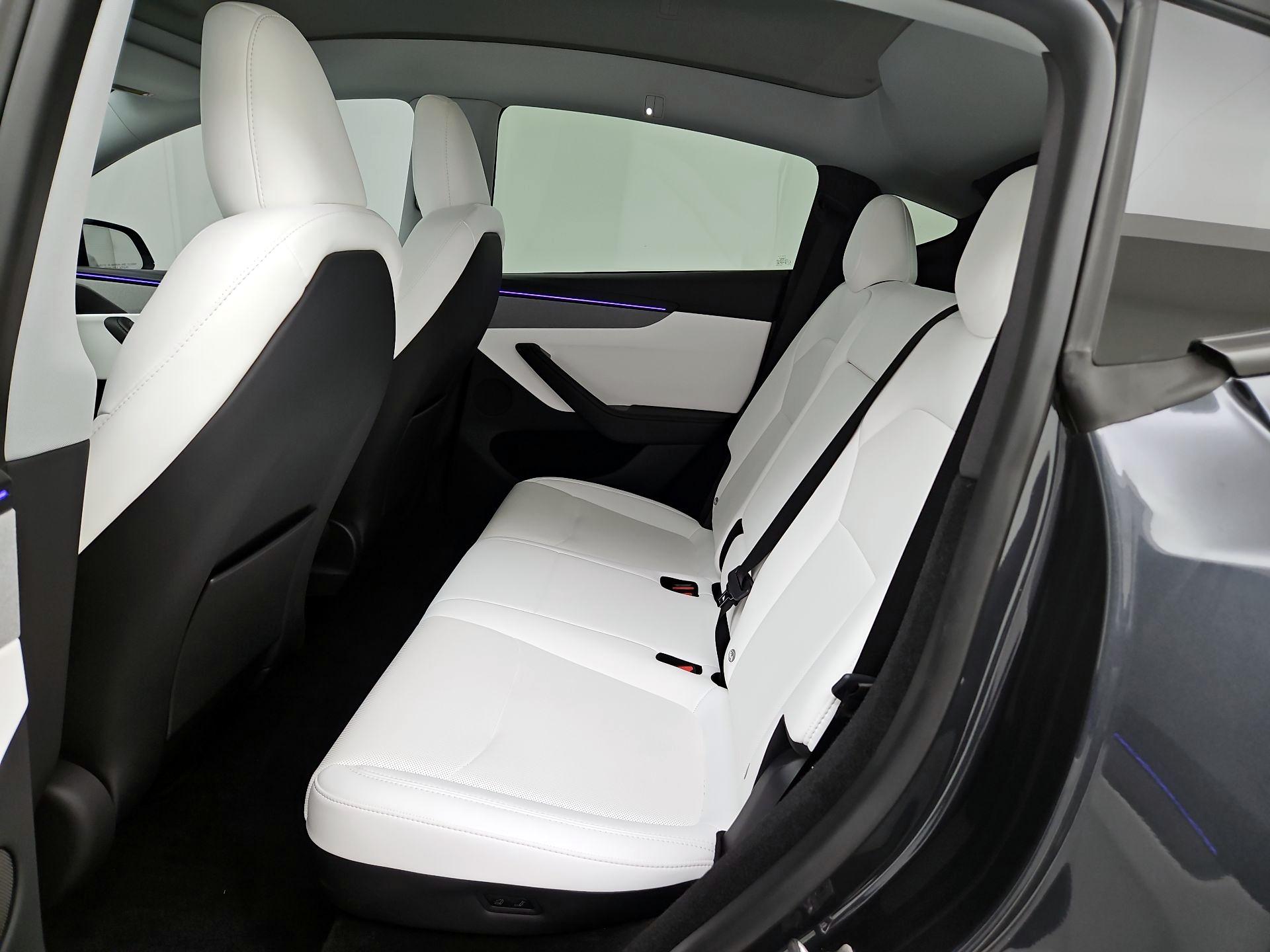 Thumbnail: 2026 Tesla Model Y - 20