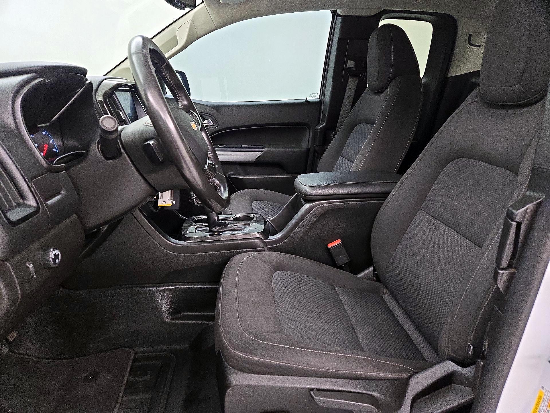 Thumbnail: 2021 Chevrolet Colorado - 11