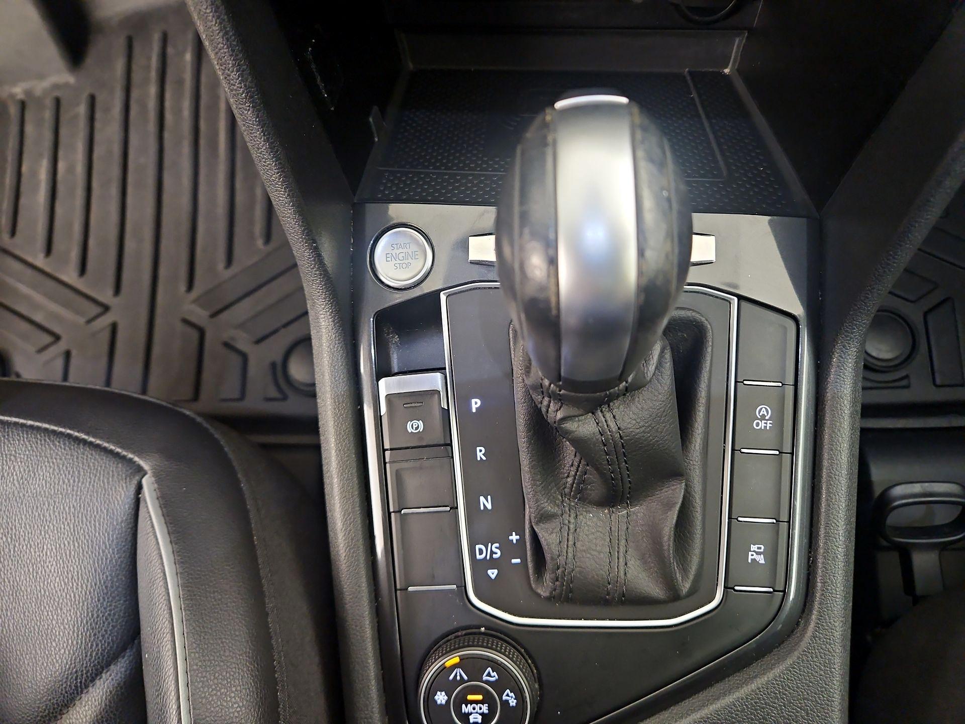 Thumbnail: 2020 Volkswagen Tiguan - 18