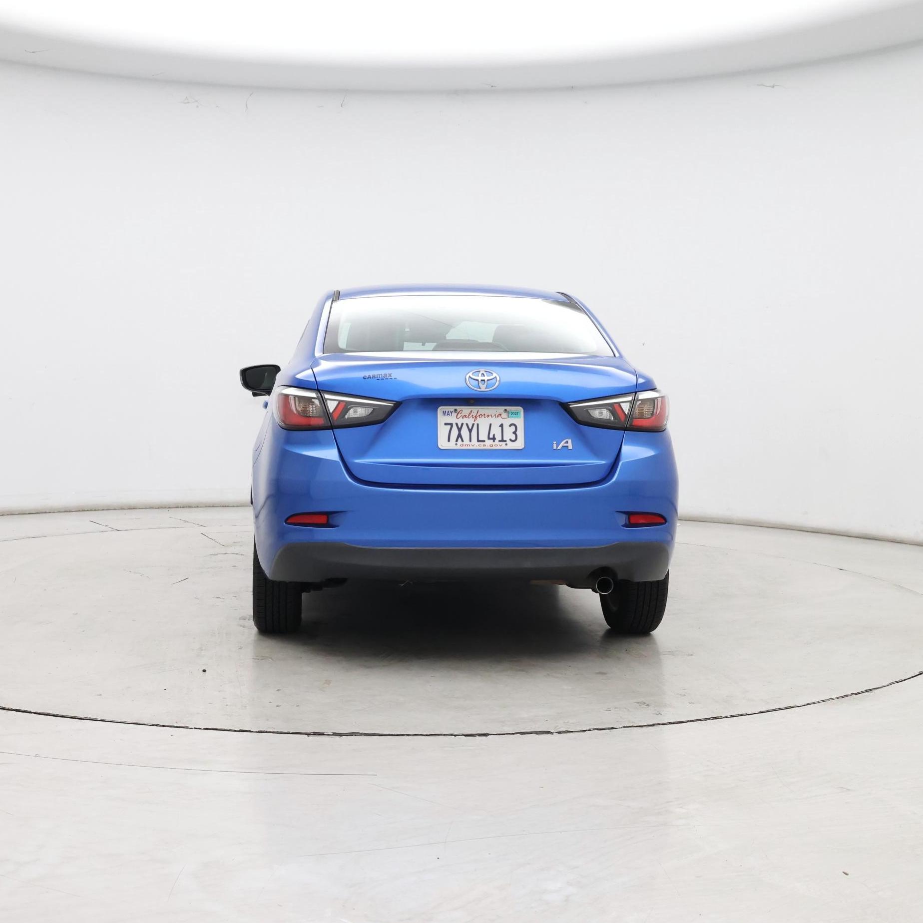 Thumbnail: 2017 Toyota Yaris iA - 6