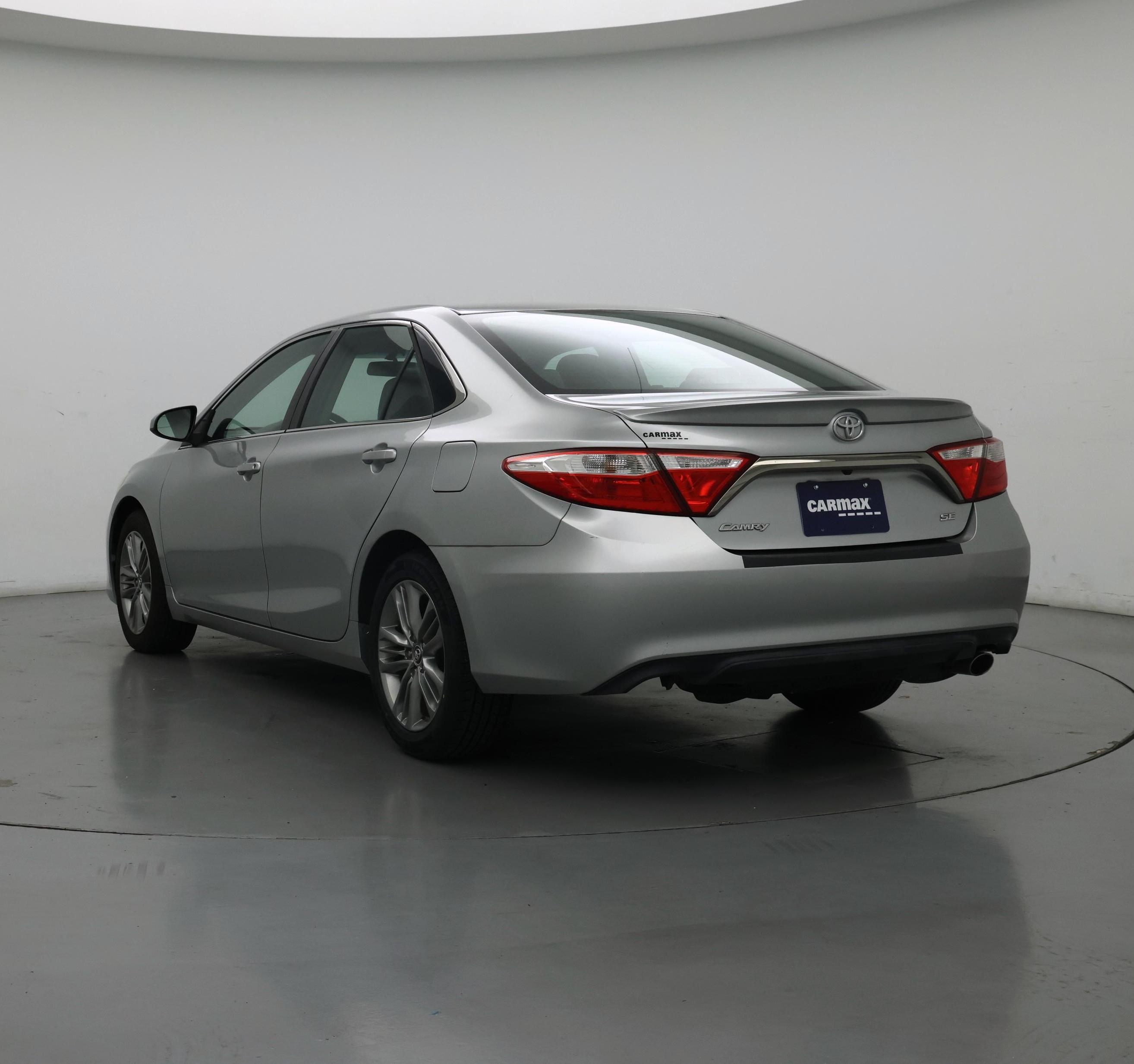 Thumbnail: 2015 Toyota Camry - 2