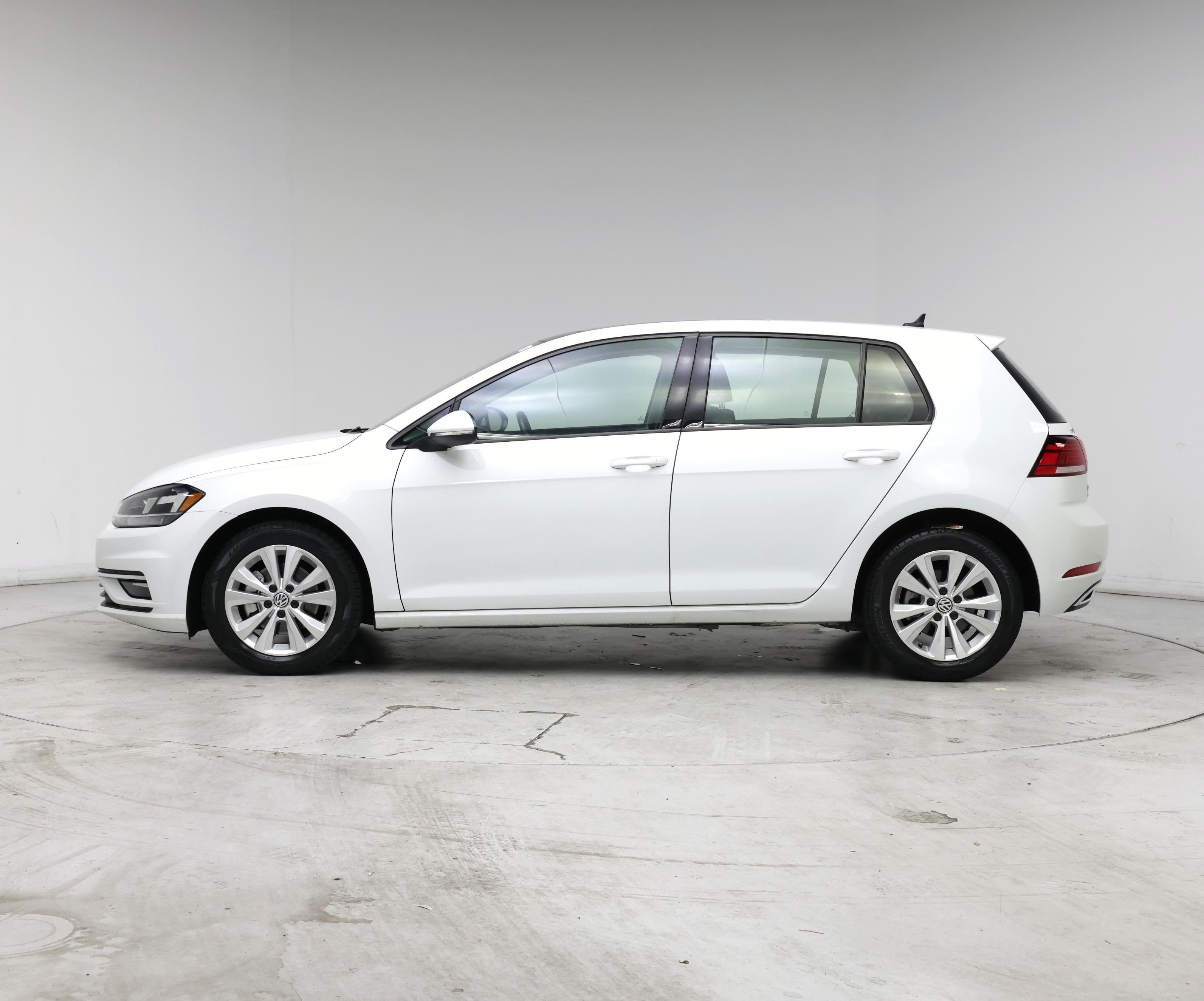 Thumbnail: 2018 Volkswagen Golf - 3