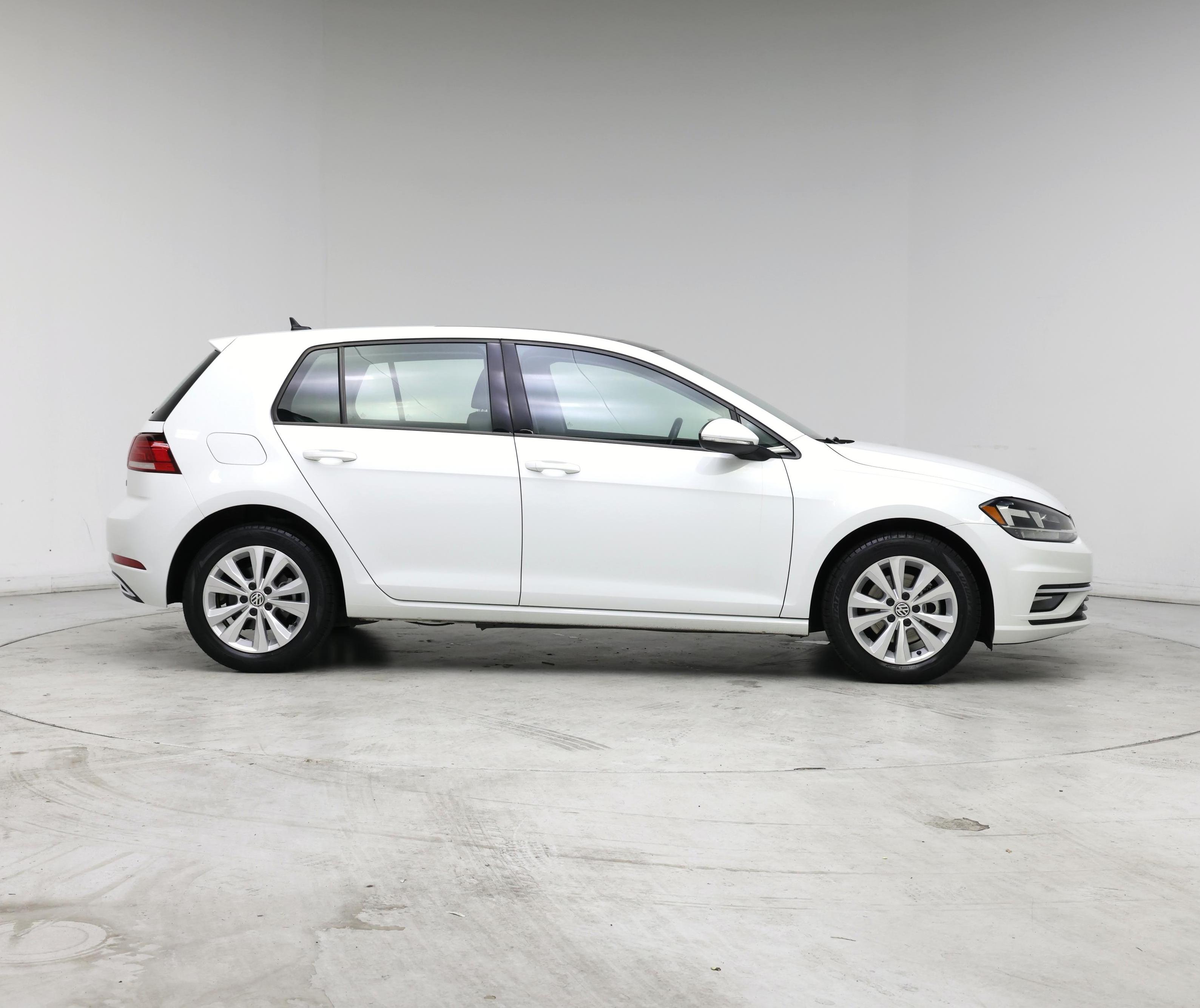Thumbnail: 2018 Volkswagen Golf - 7