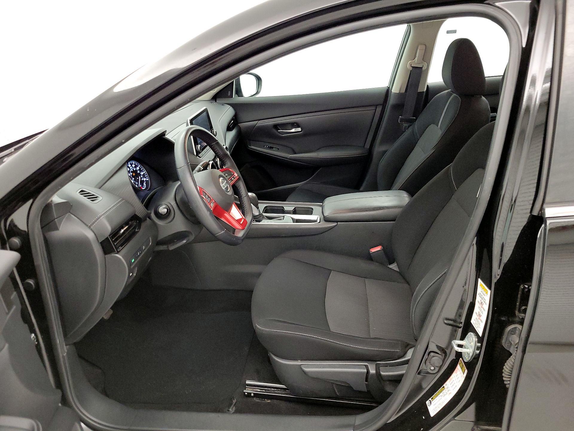 Thumbnail: 2021 Nissan Sentra - 11