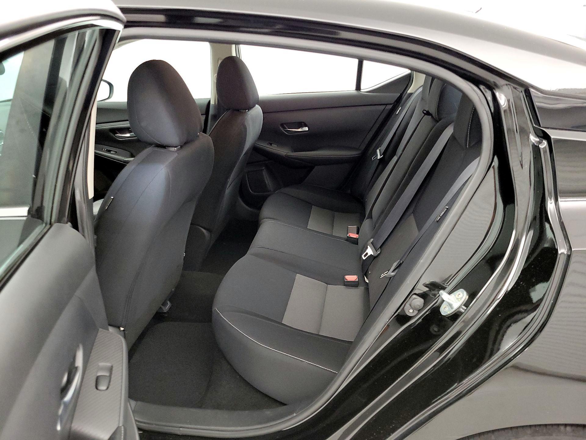 Thumbnail: 2021 Nissan Sentra - 19