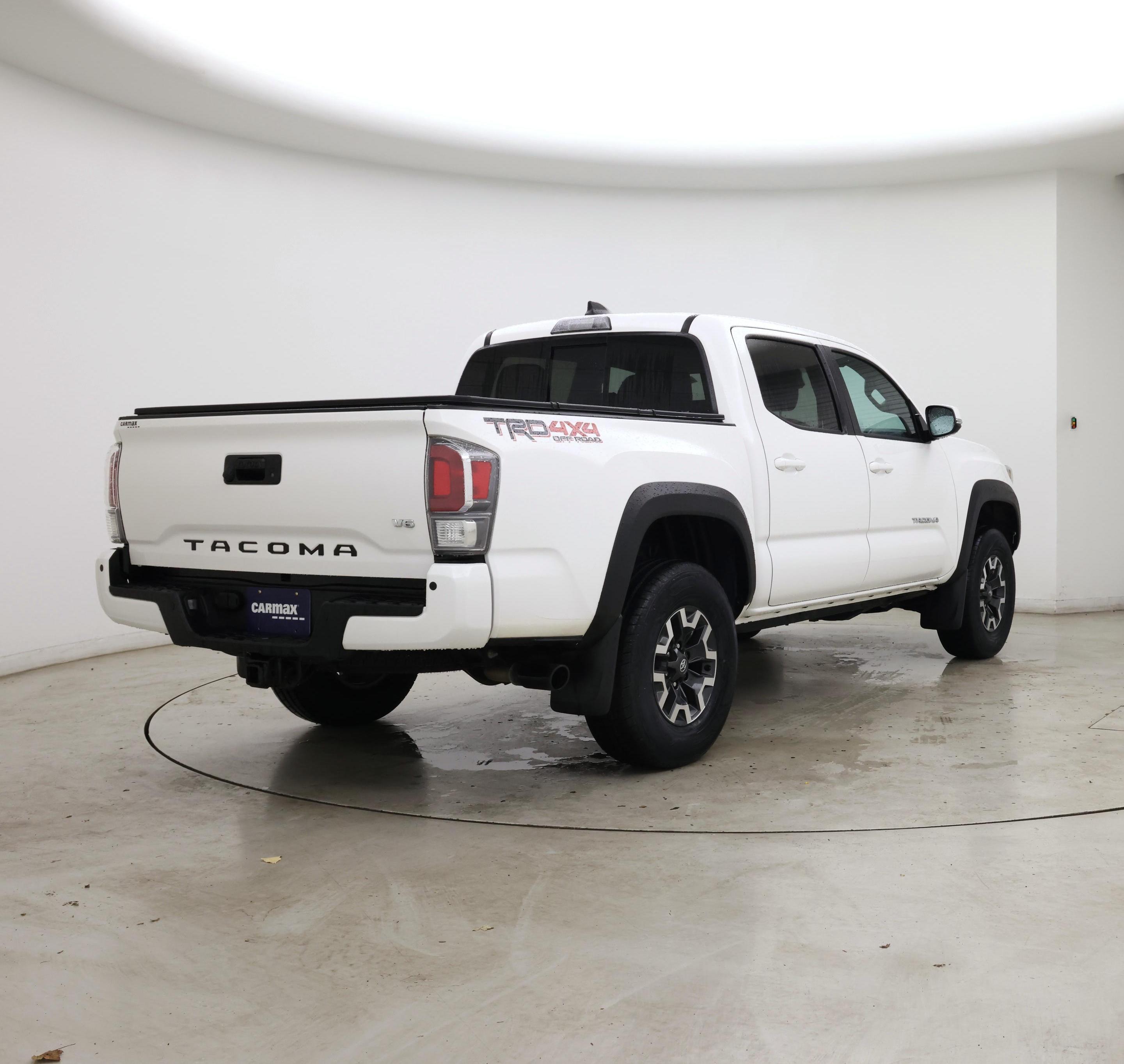 Thumbnail: 2023 Toyota Tacoma - 8