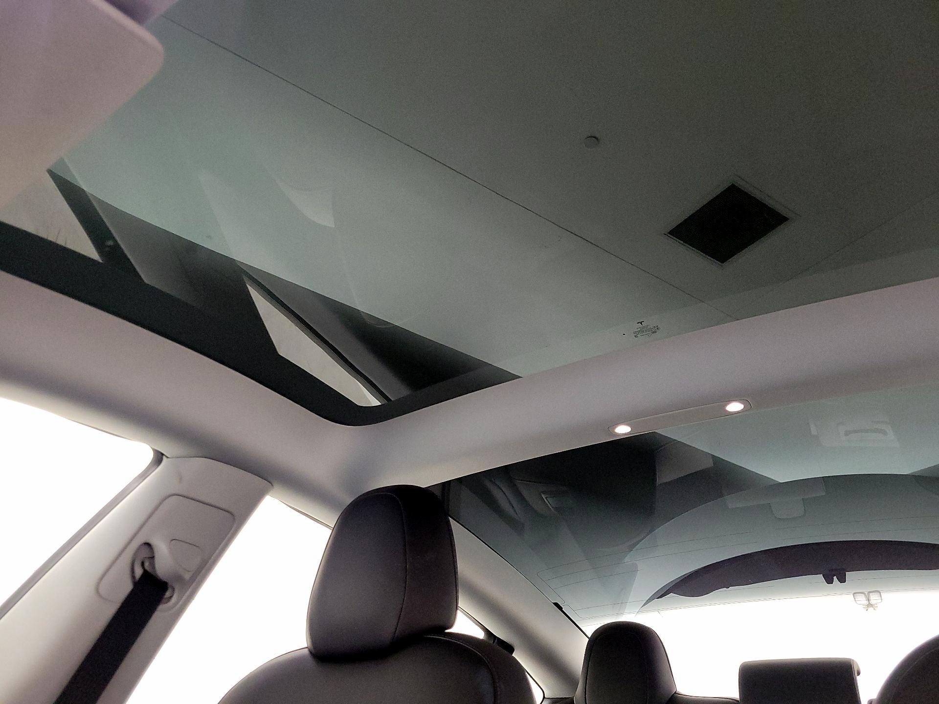 Thumbnail: 2021 Tesla Model 3 - 18