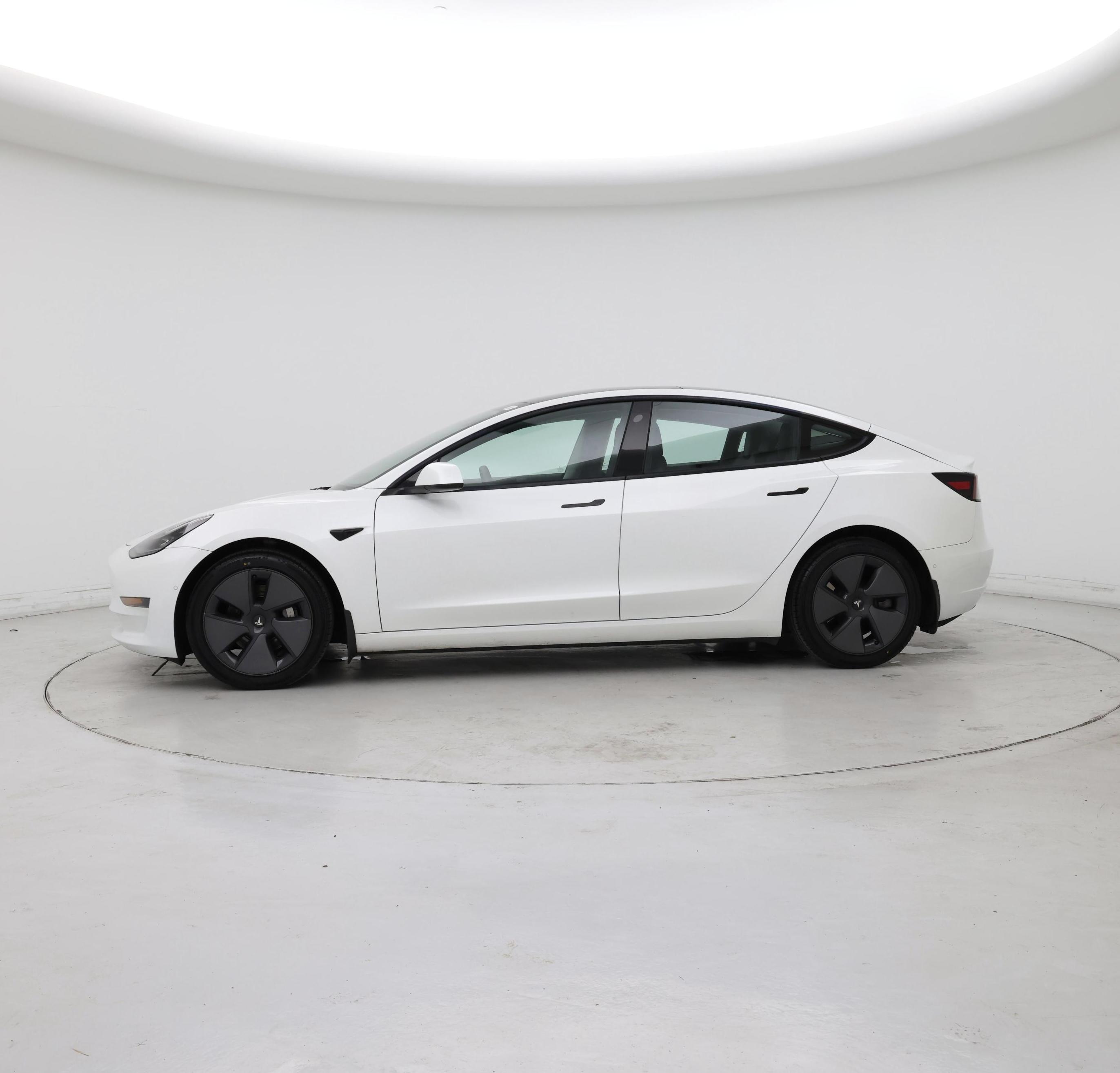 Thumbnail: 2021 Tesla Model 3 - 3