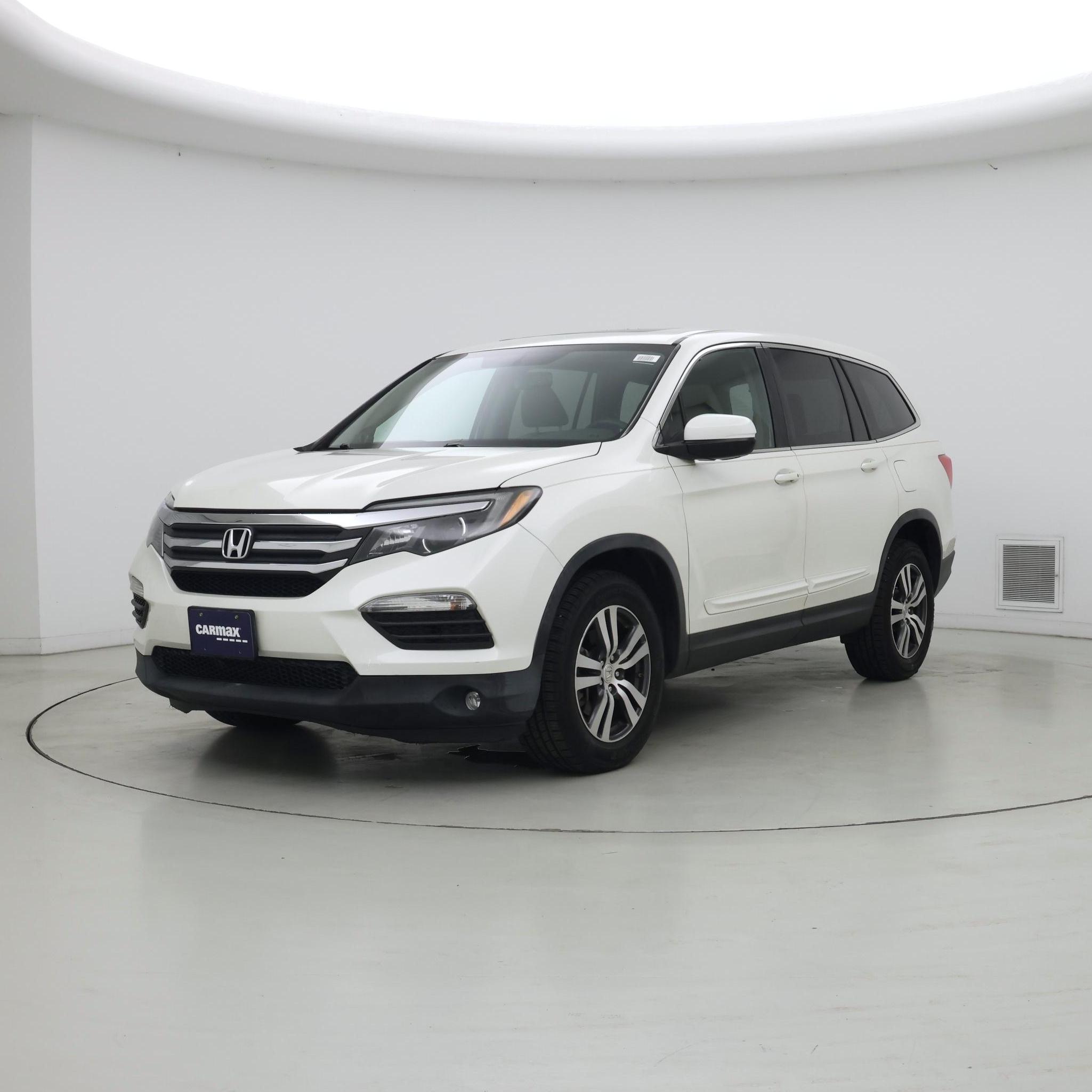 Thumbnail: 2016 Honda Pilot - 4