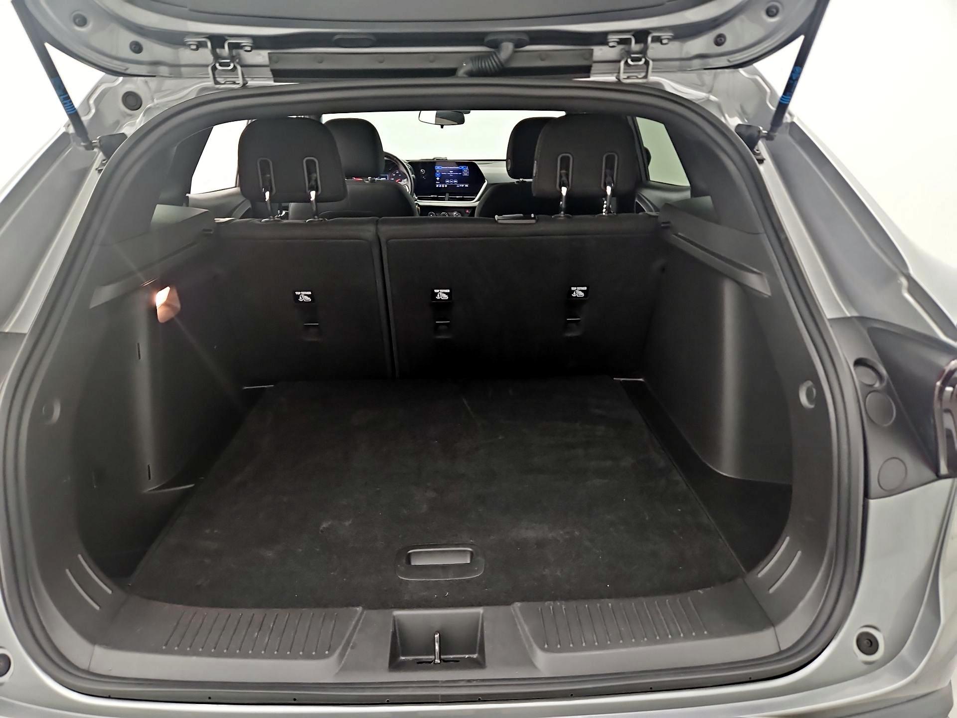 Thumbnail: 2024 Chevrolet Trax - 20
