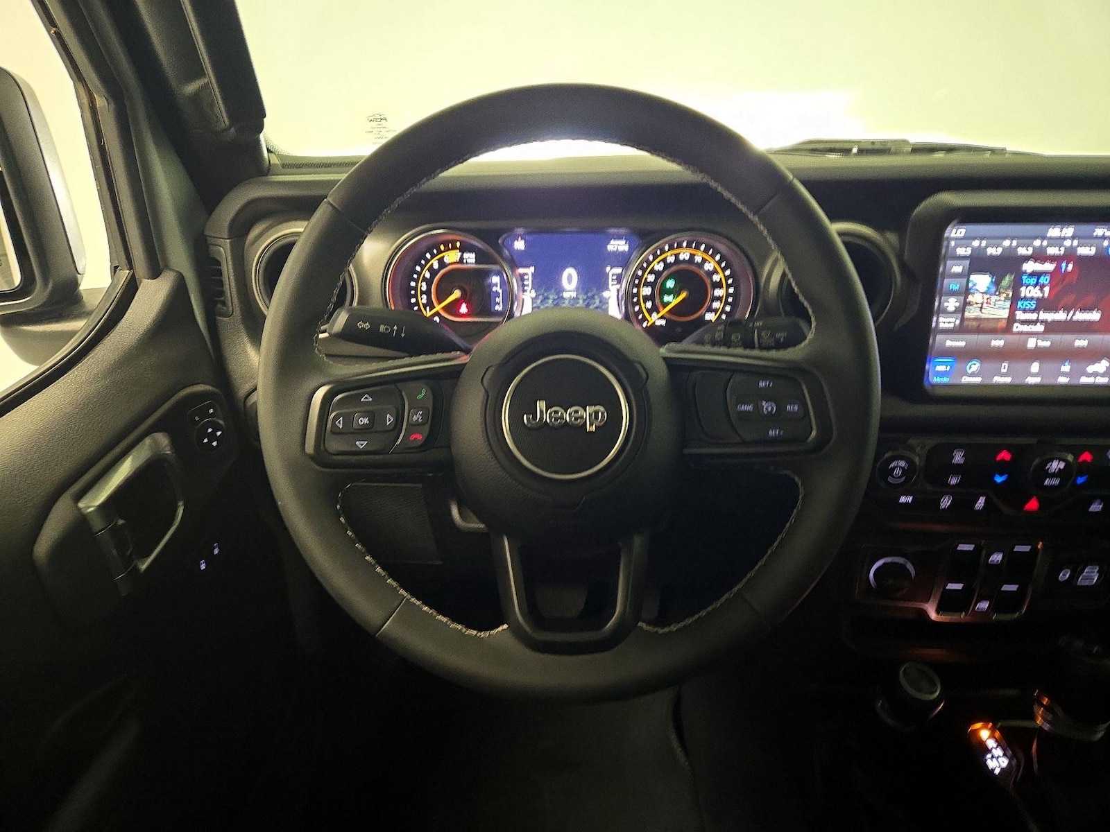 2023 Jeep Wrangler 4-Door Freedom - Photo 11