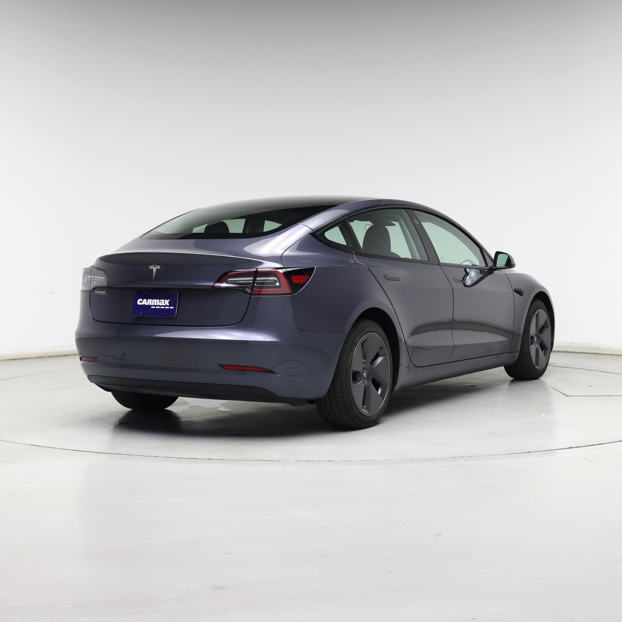 Thumbnail: 2023 Tesla Model 3 - 8