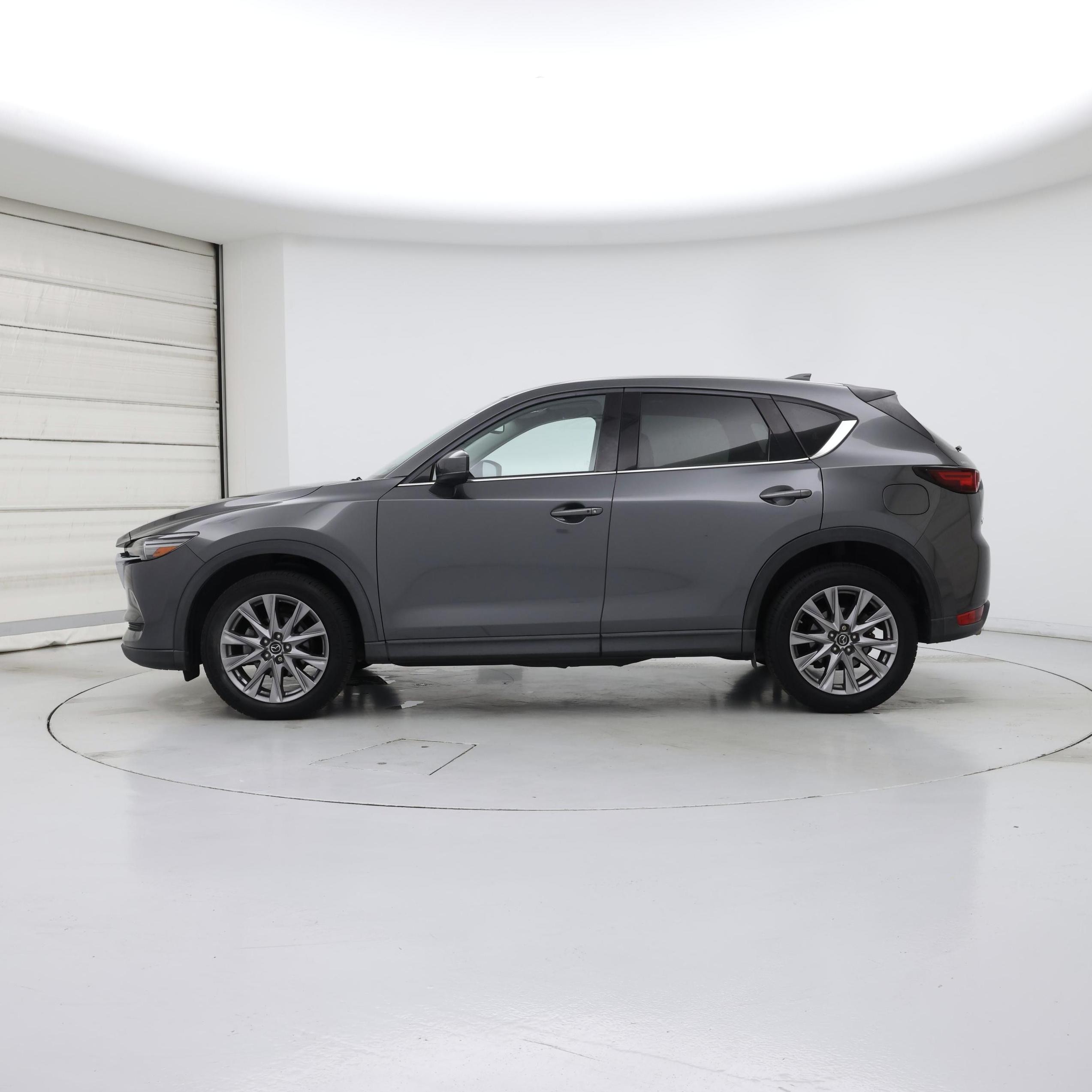 Thumbnail: 2019 Mazda CX-5 - 3