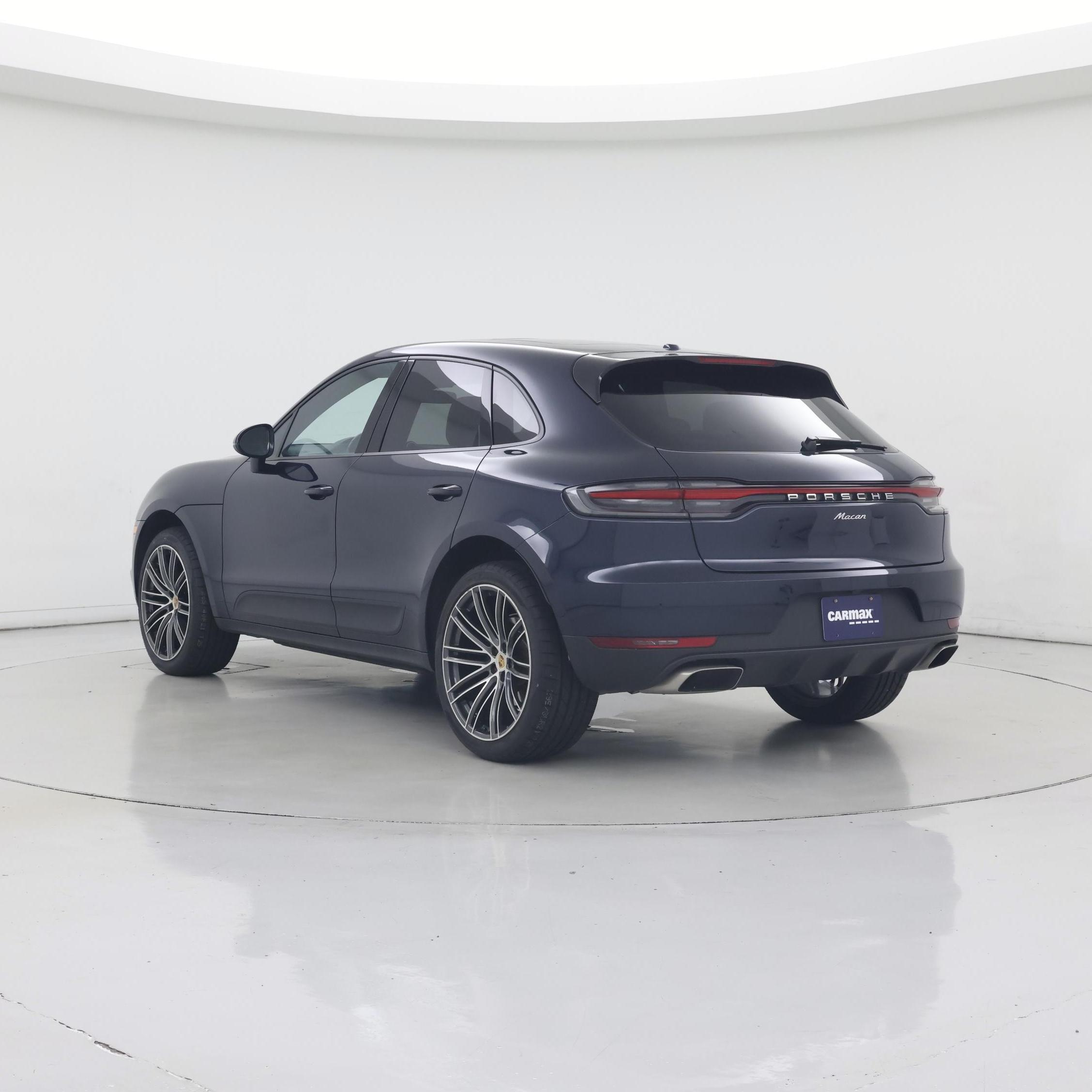 Thumbnail: 2020 Porsche Macan - 2