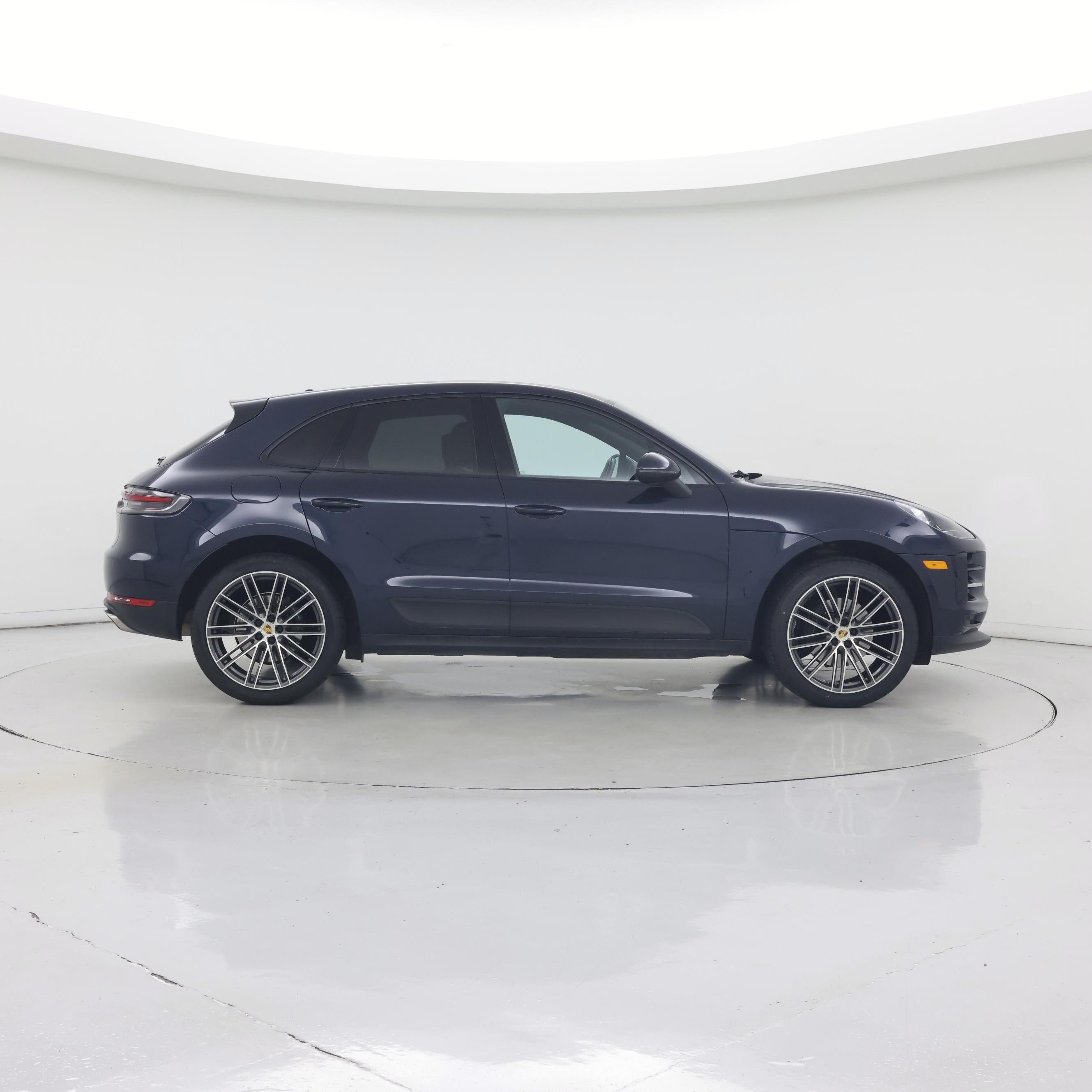 Thumbnail: 2020 Porsche Macan - 7