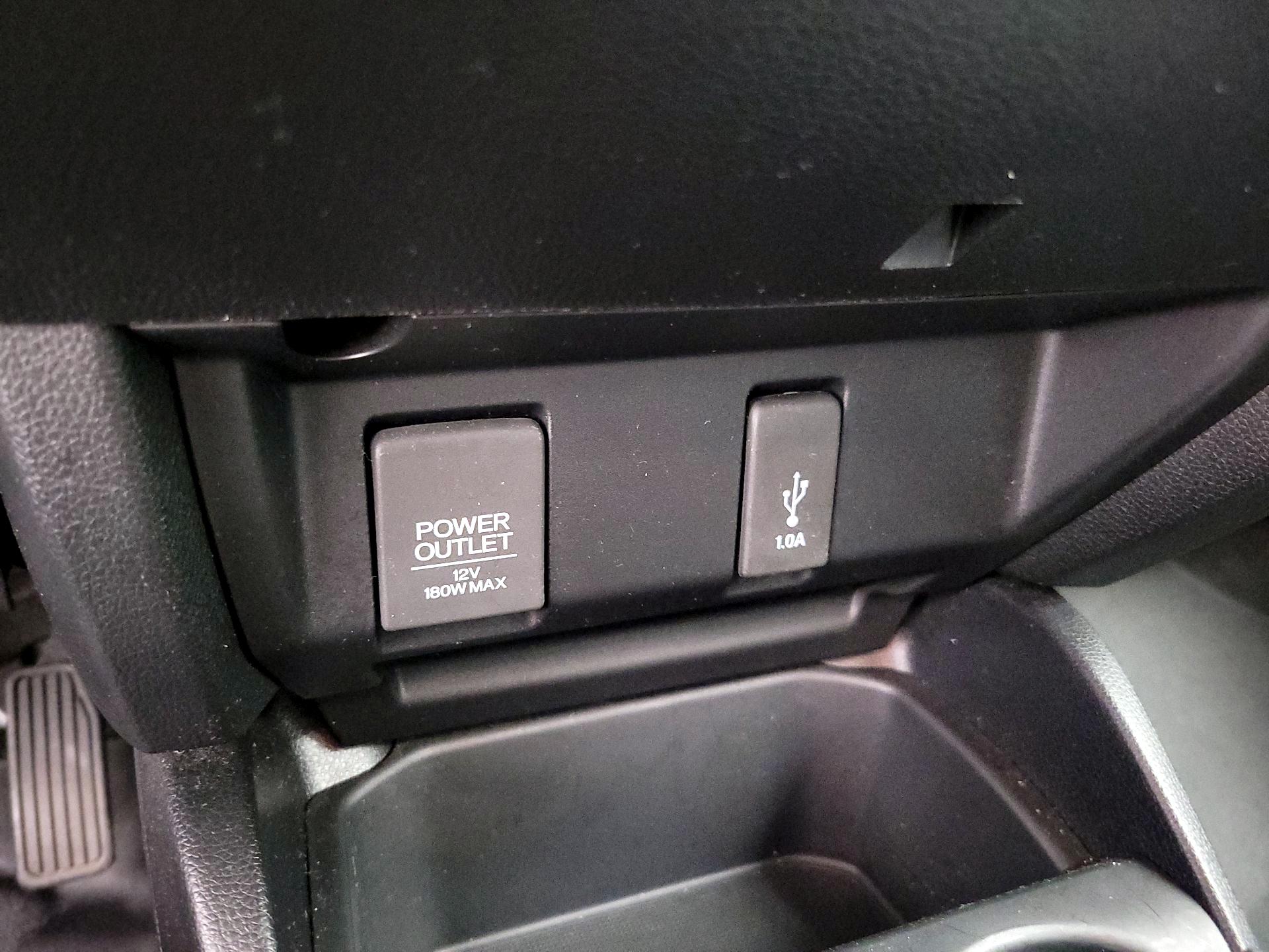 Thumbnail: 2020 Honda Fit - 18