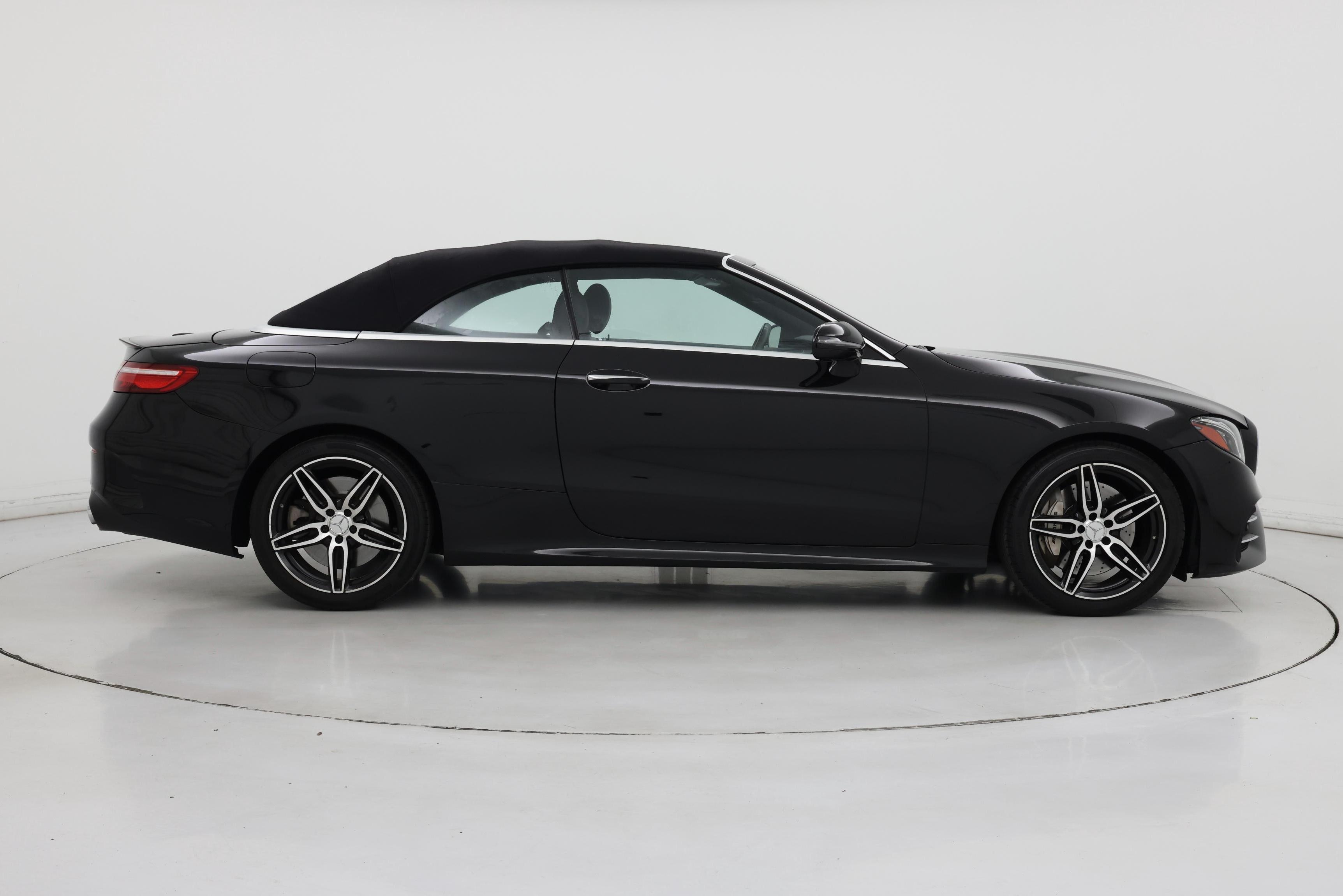 Thumbnail: 2019 Mercedes-Benz E-Class - 7