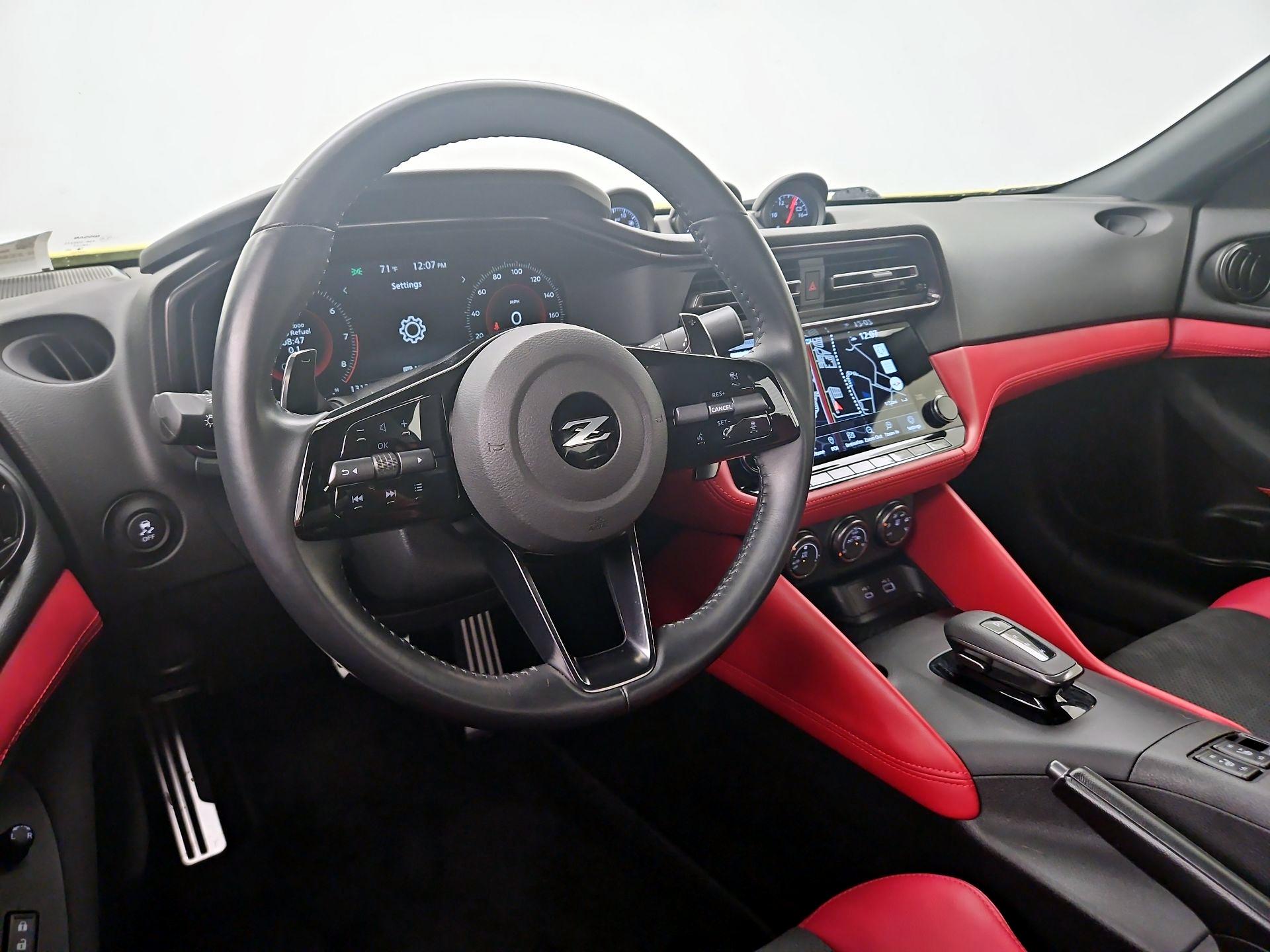 Thumbnail: 2024 Nissan Z - 9