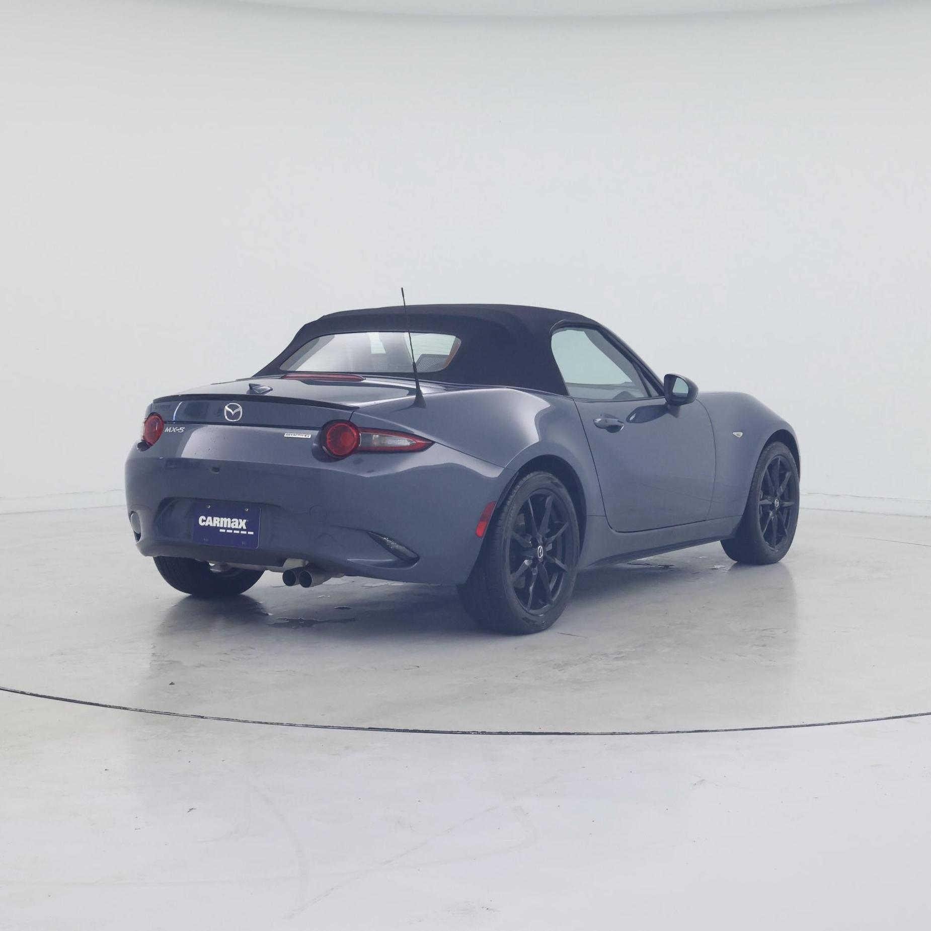 Thumbnail: 2021 Mazda MX-5 Miata - 8
