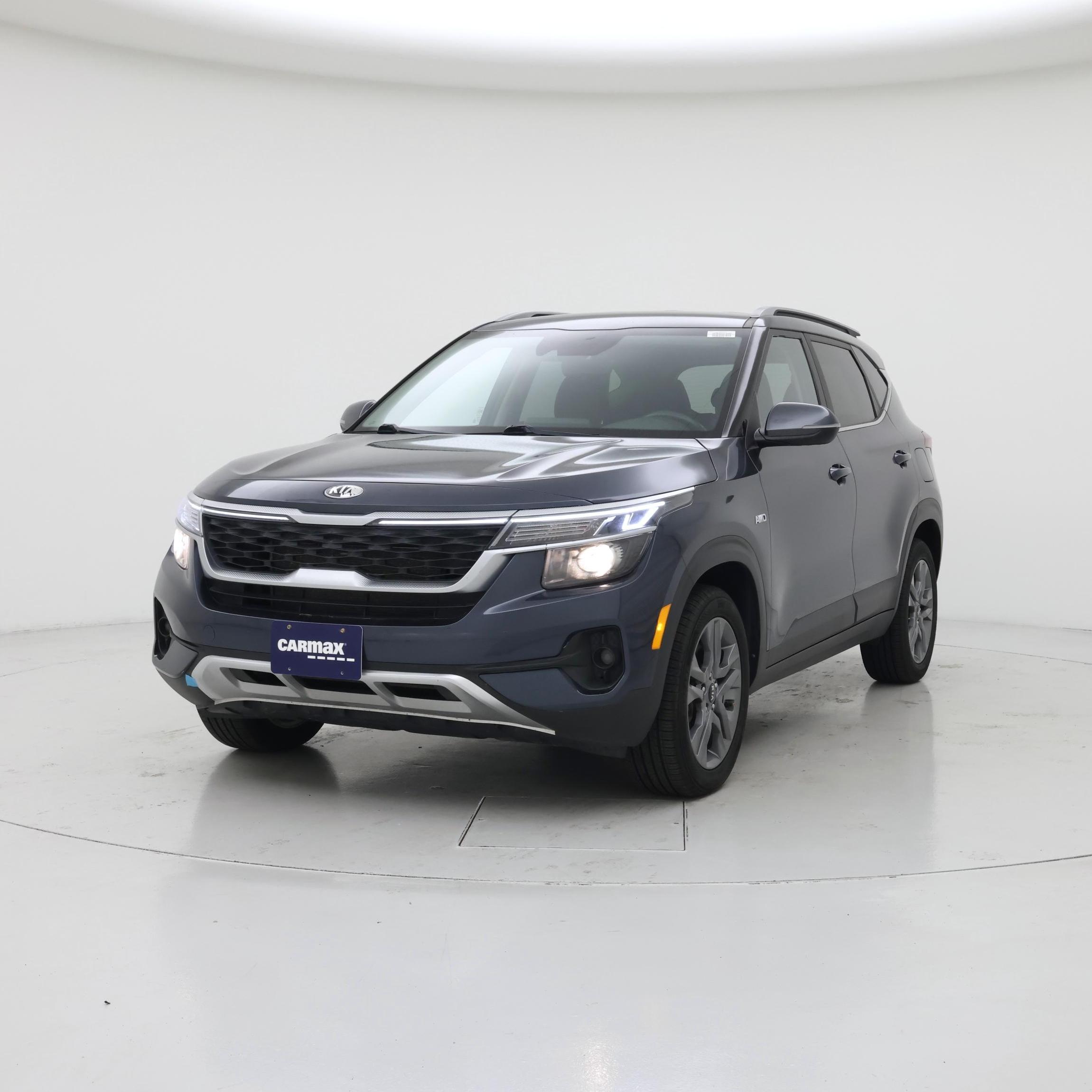 Thumbnail: 2021 Kia Seltos - 4