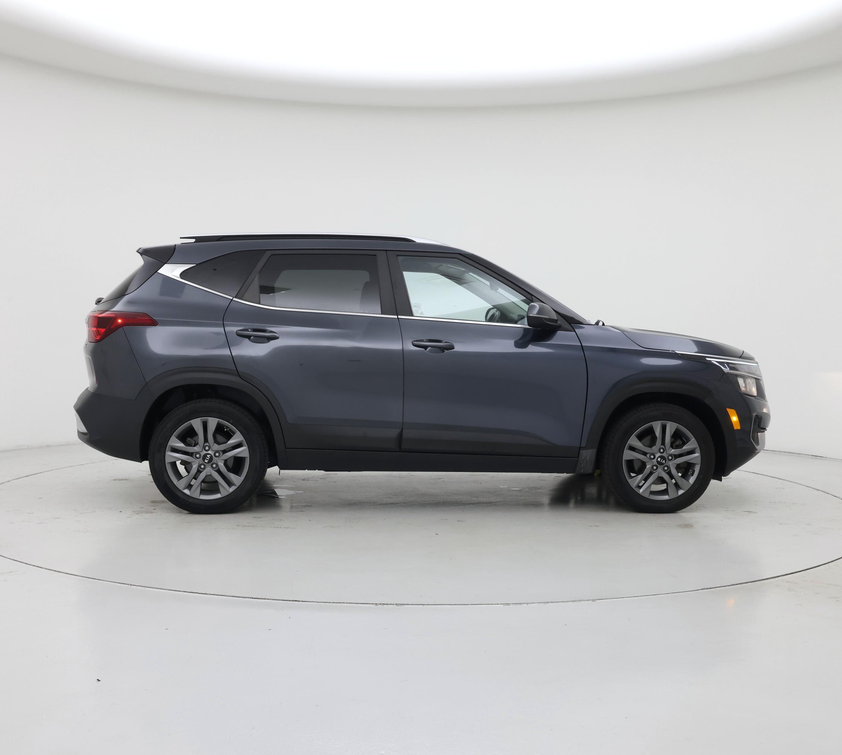 Thumbnail: 2021 Kia Seltos - 7